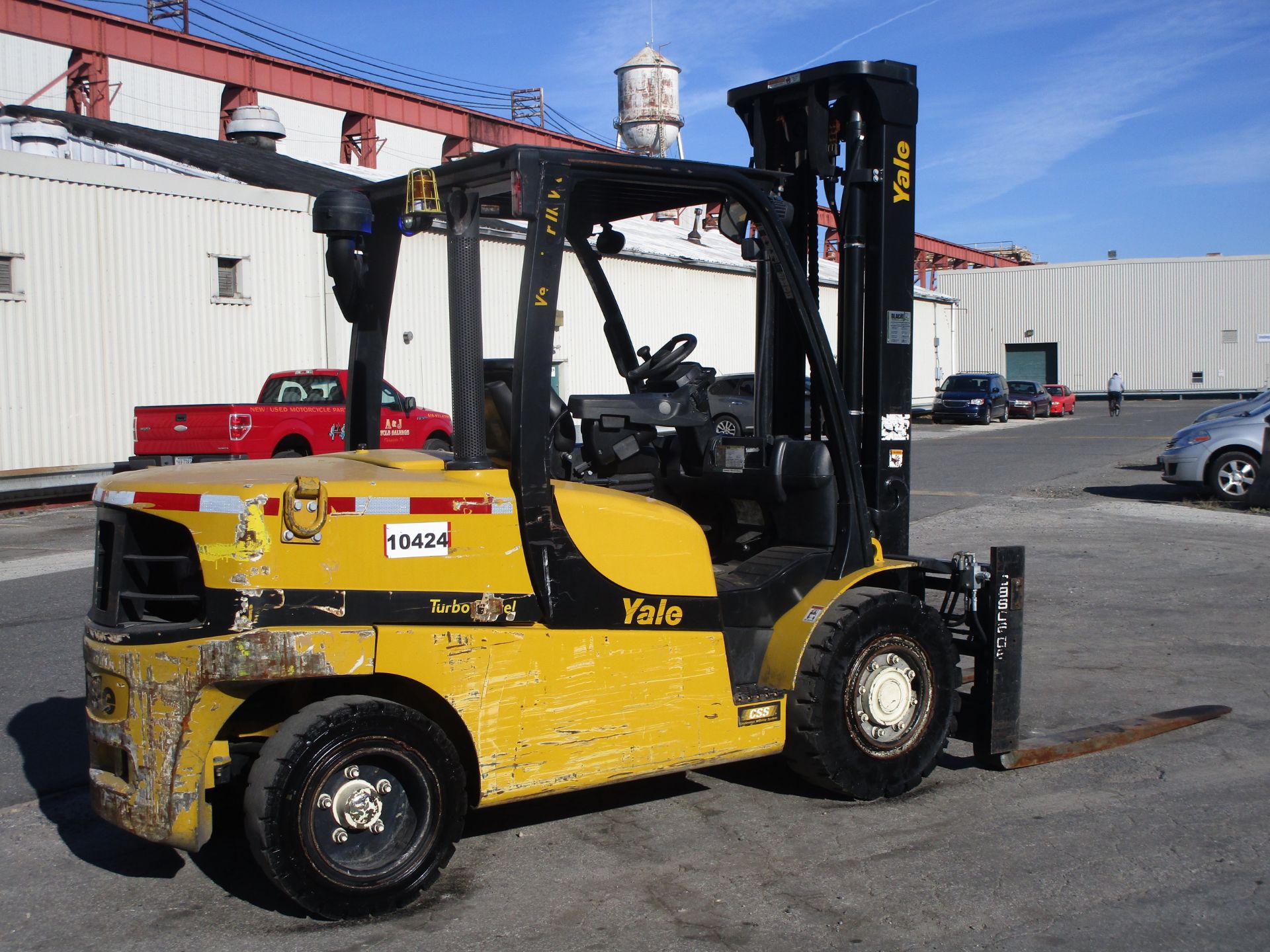 2014 Yale GDP110VX 11,000lb Forklift - Image 3 of 16