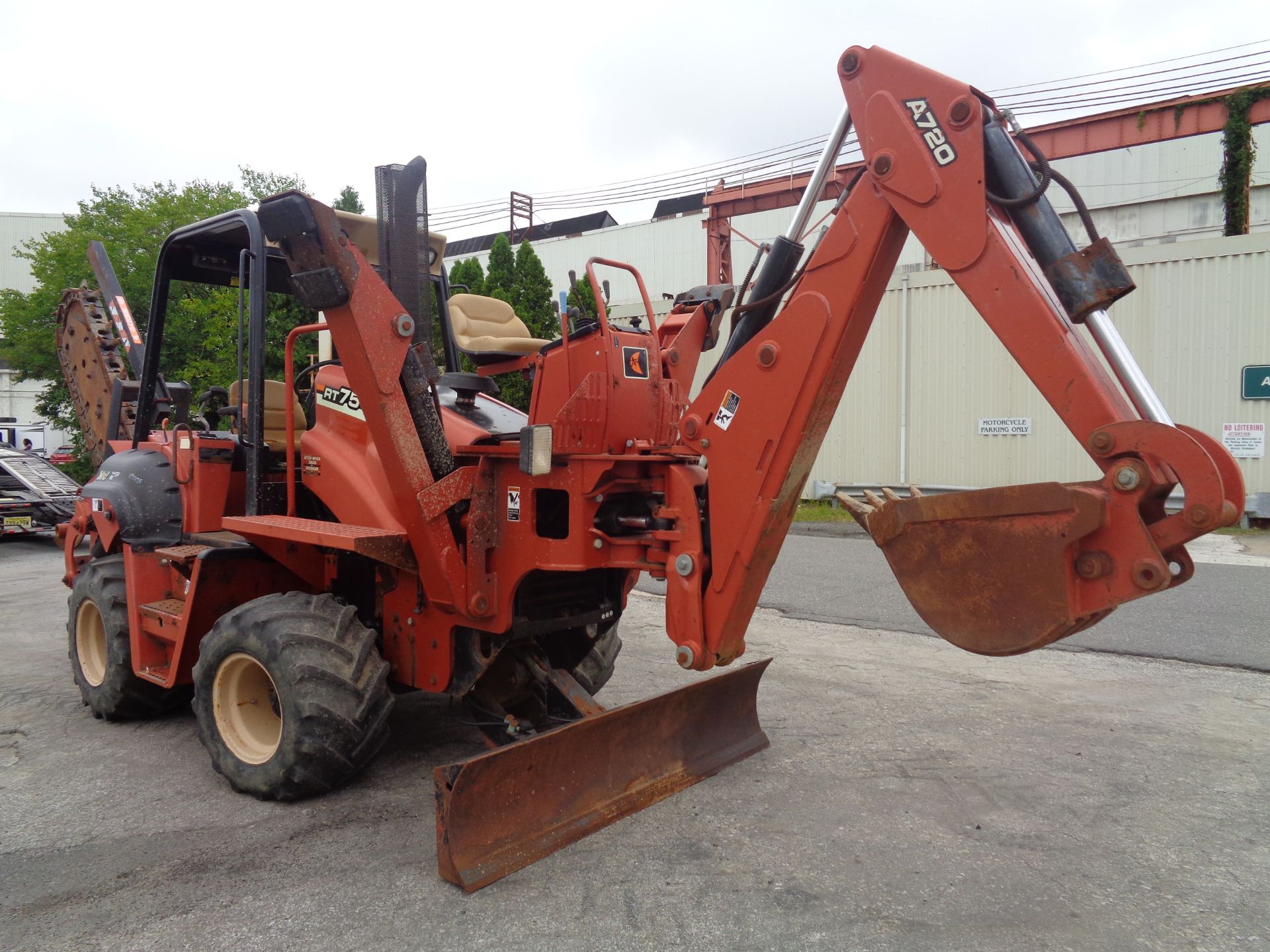 2008 Ditch Witch RT75 Trencher Backhoe - Image 5 of 18