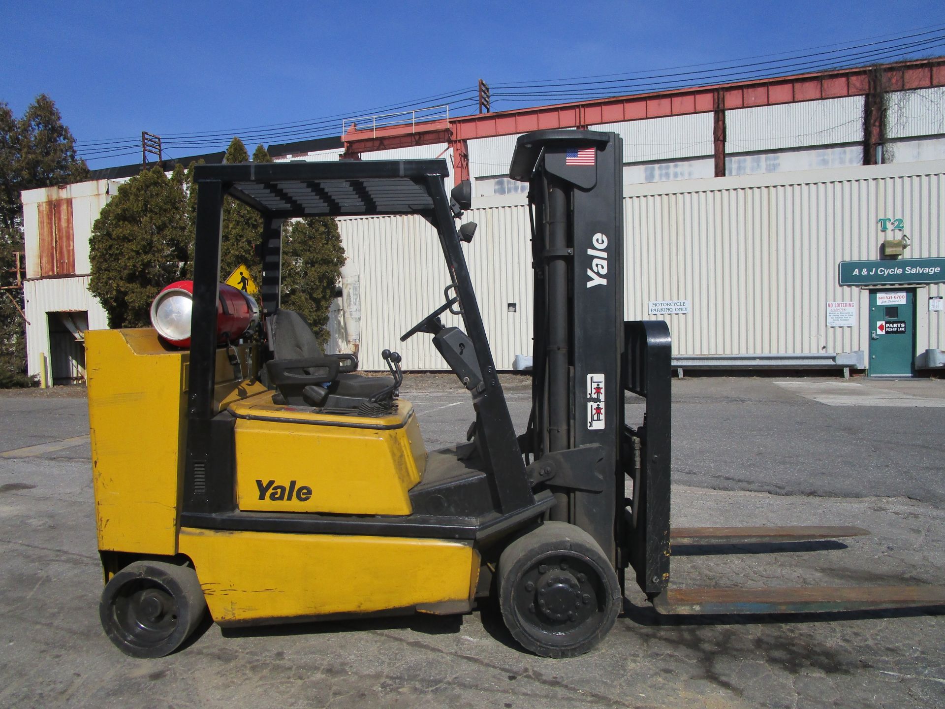 Yale GLC120MGN 12,000lb Forklift - Image 6 of 11