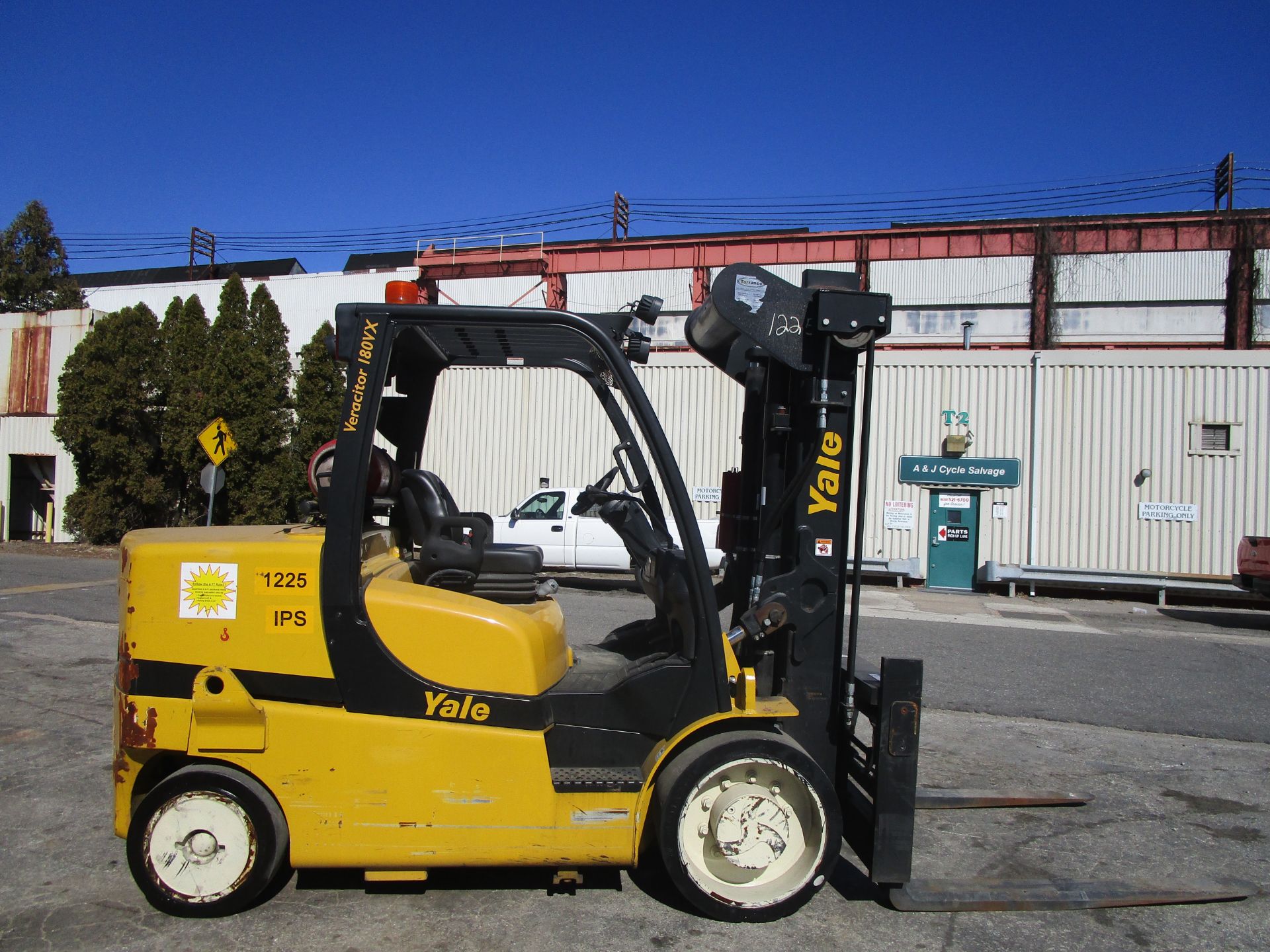 2014 Yale GLC155VX 18,000lb Forklift - Image 2 of 26