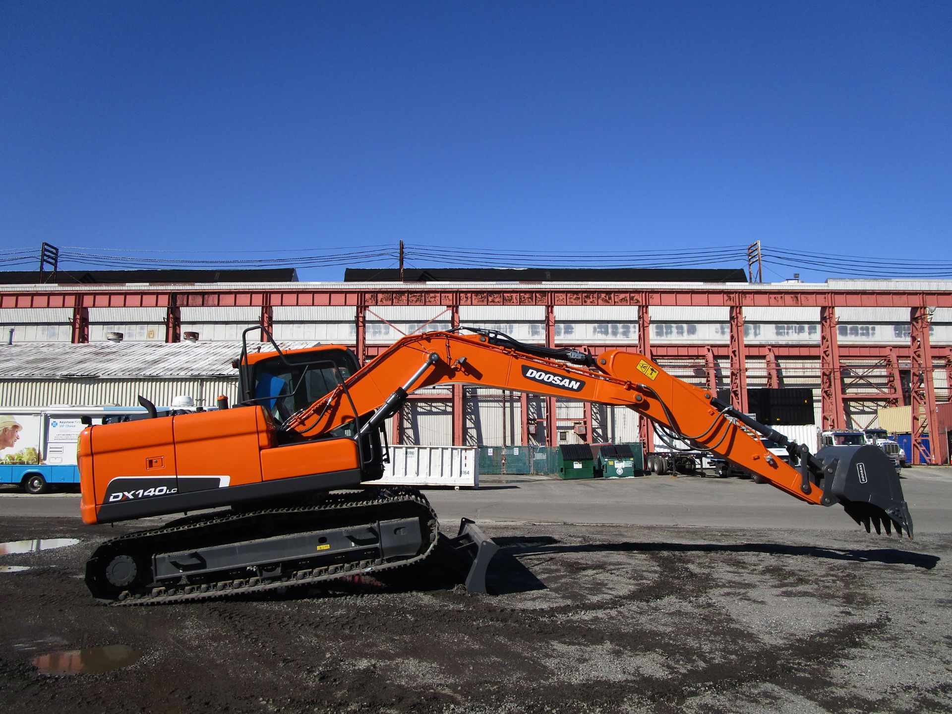 New Unused 2020 Doosan DX140 LC Excavator - Image 11 of 17
