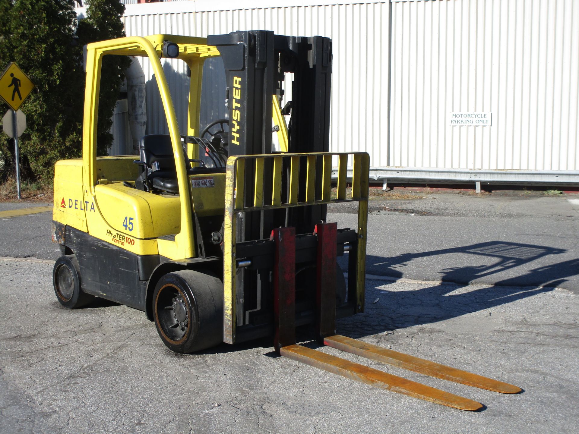2012 Hyster S100FT 10,000 lb Forklift - Image 5 of 17