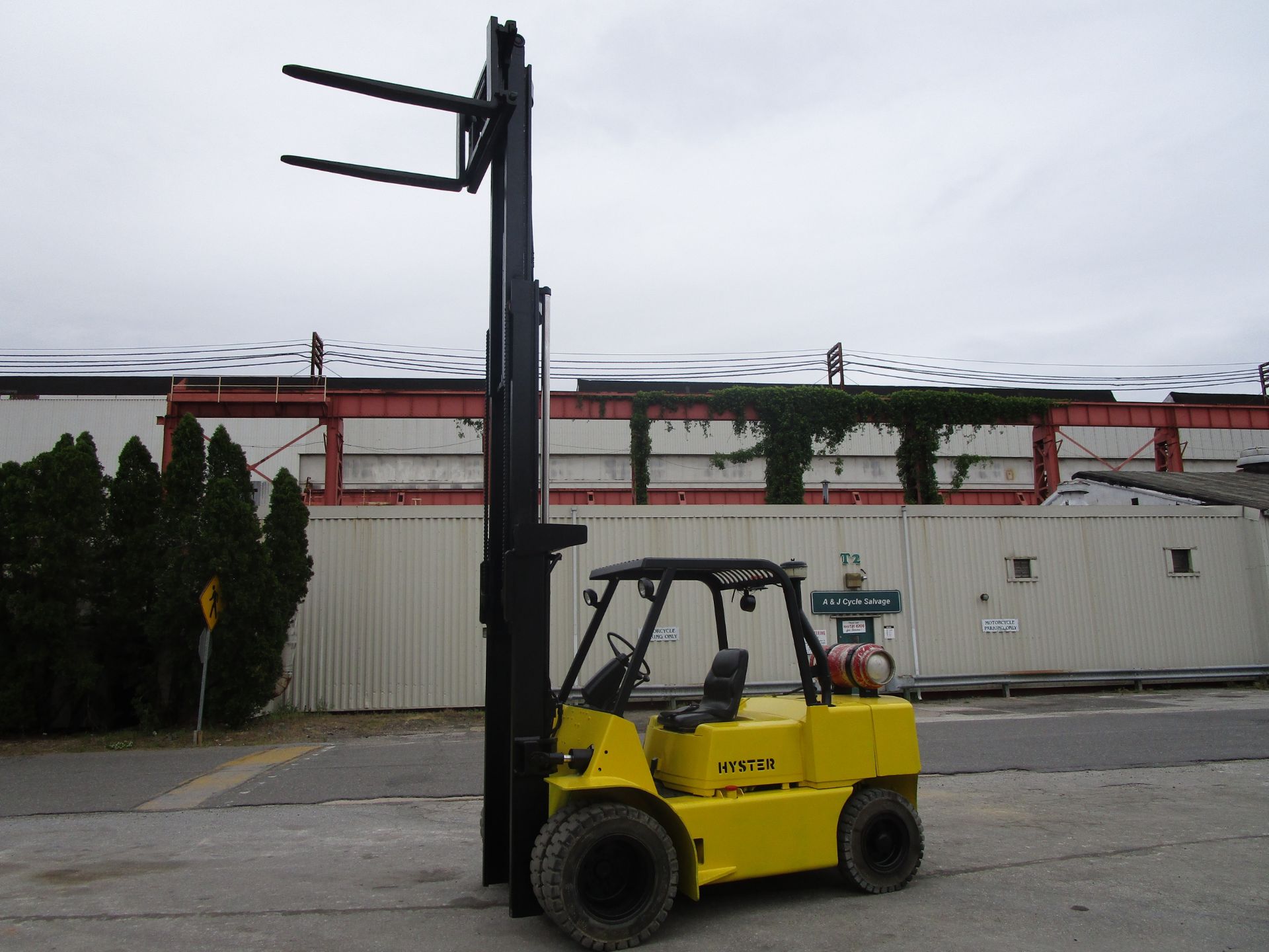 Hyster H80XL 8,000 lb Forklift - Image 11 of 16