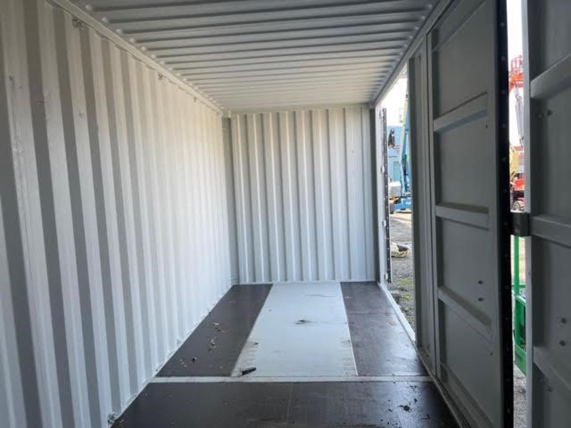 New Shipping Container - Image 4 of 4