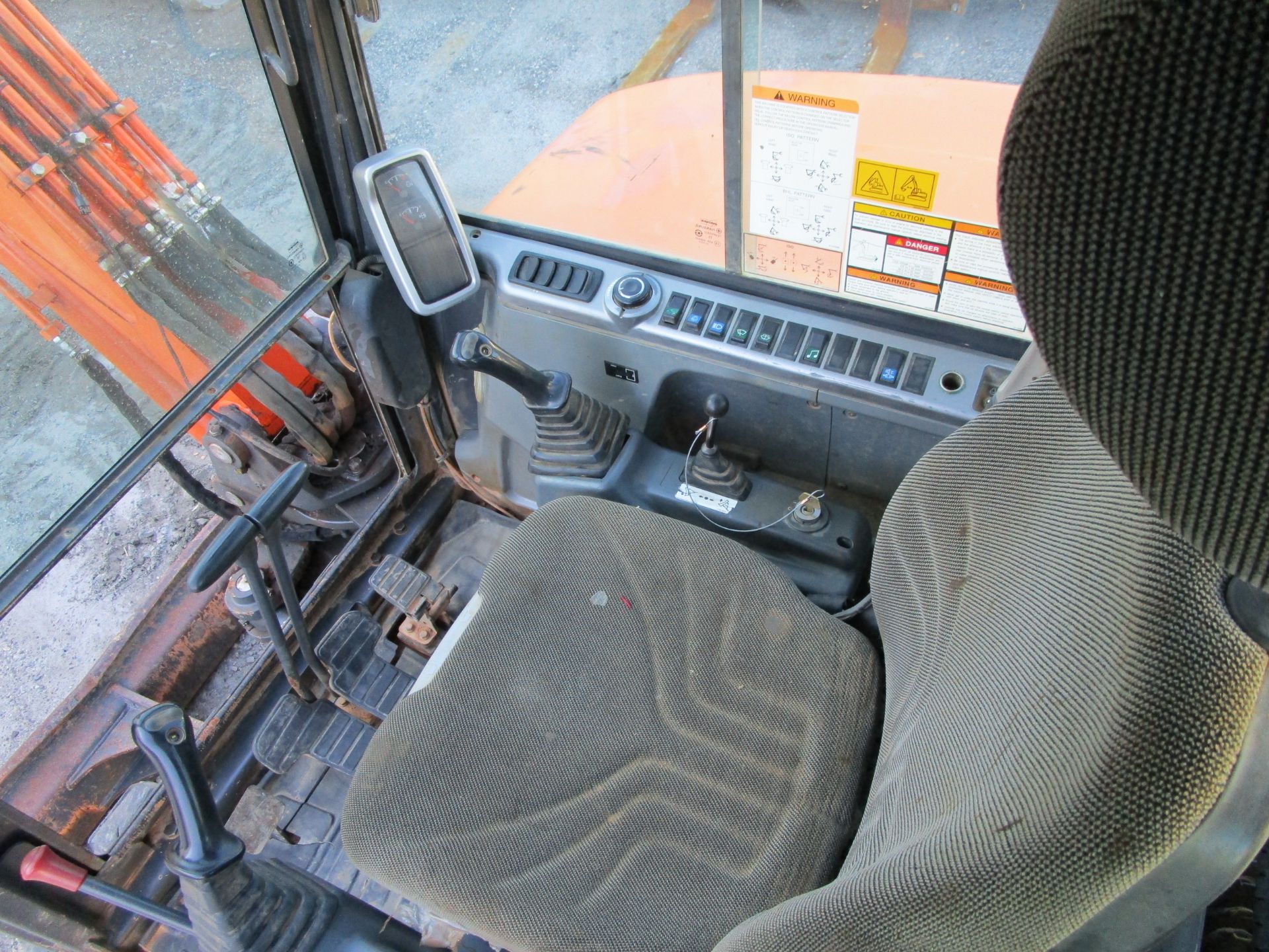 Doosan DX60R Excavator - Image 16 of 18