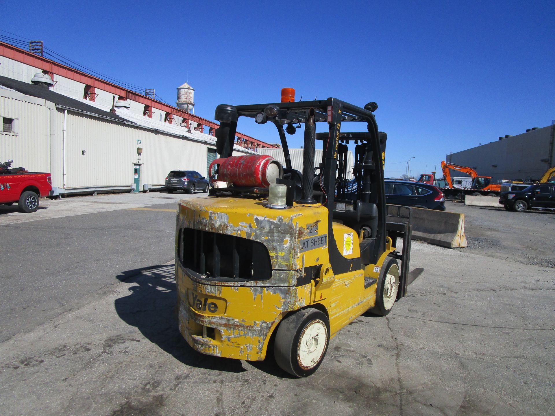 2014 Yale GLC155VX 14,000 lb Forklift - Image 7 of 22