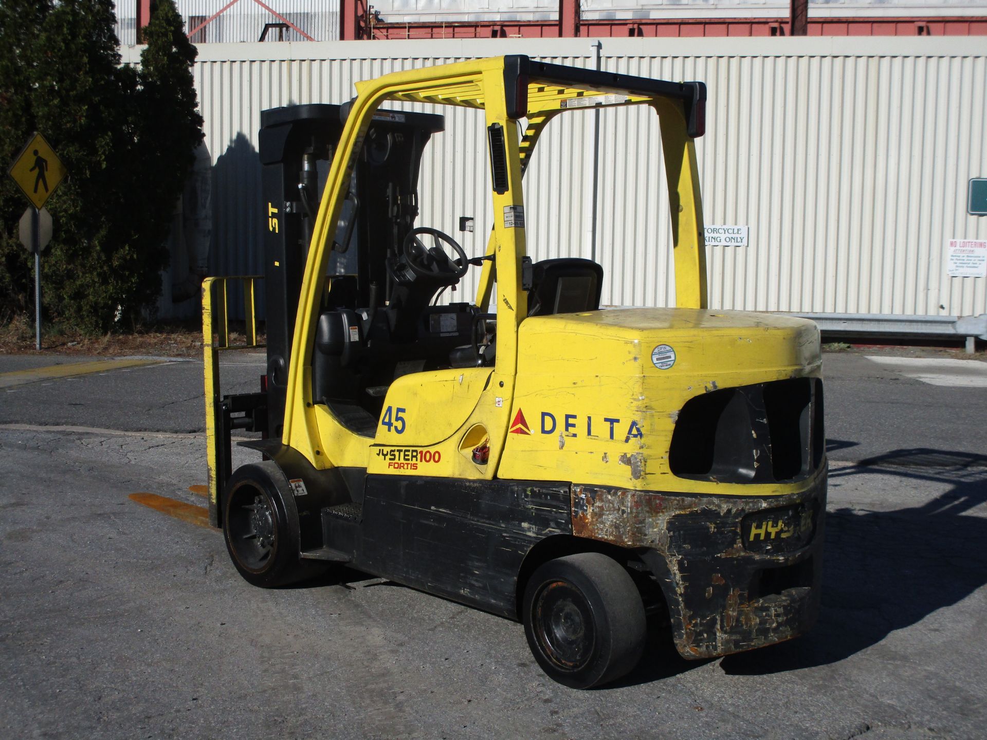 2012 Hyster S100FT 10,000 lb Forklift - Image 10 of 17