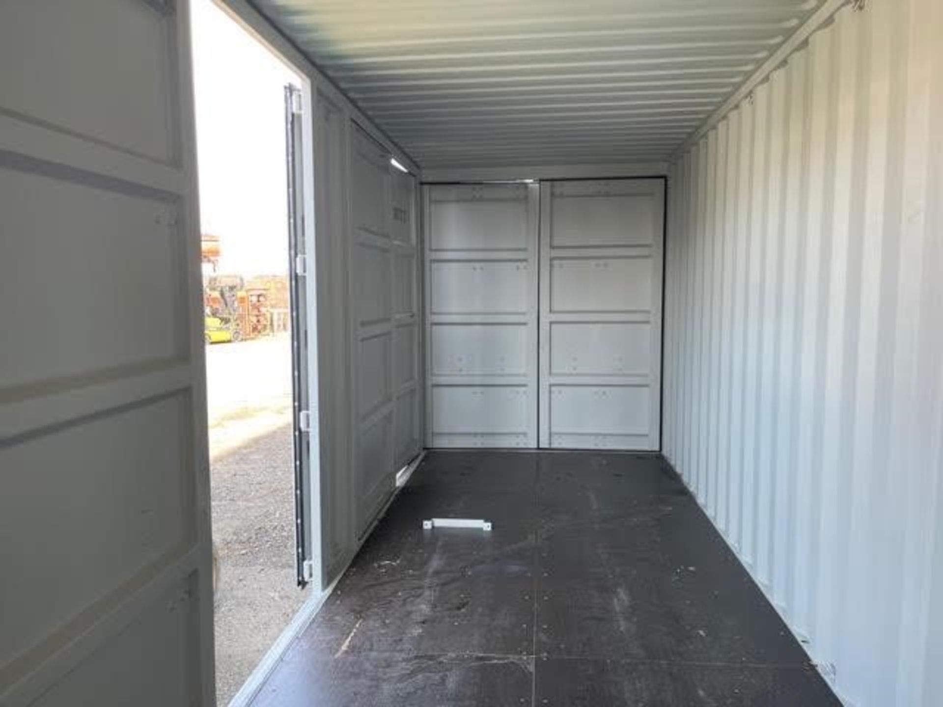 New Shipping Container - Image 3 of 4