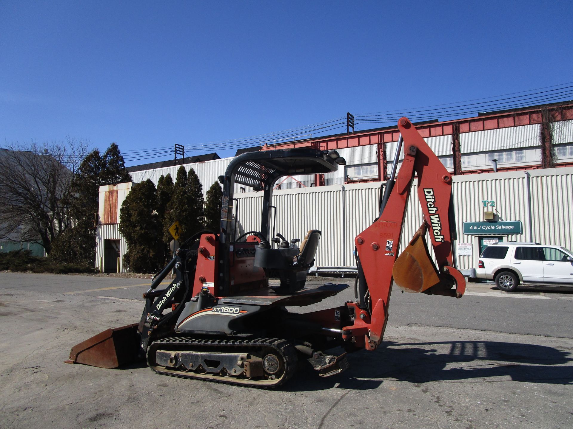 2011 Ditch Witch XT1600 Trencher Backhoe w/ Trailer - Image 13 of 41