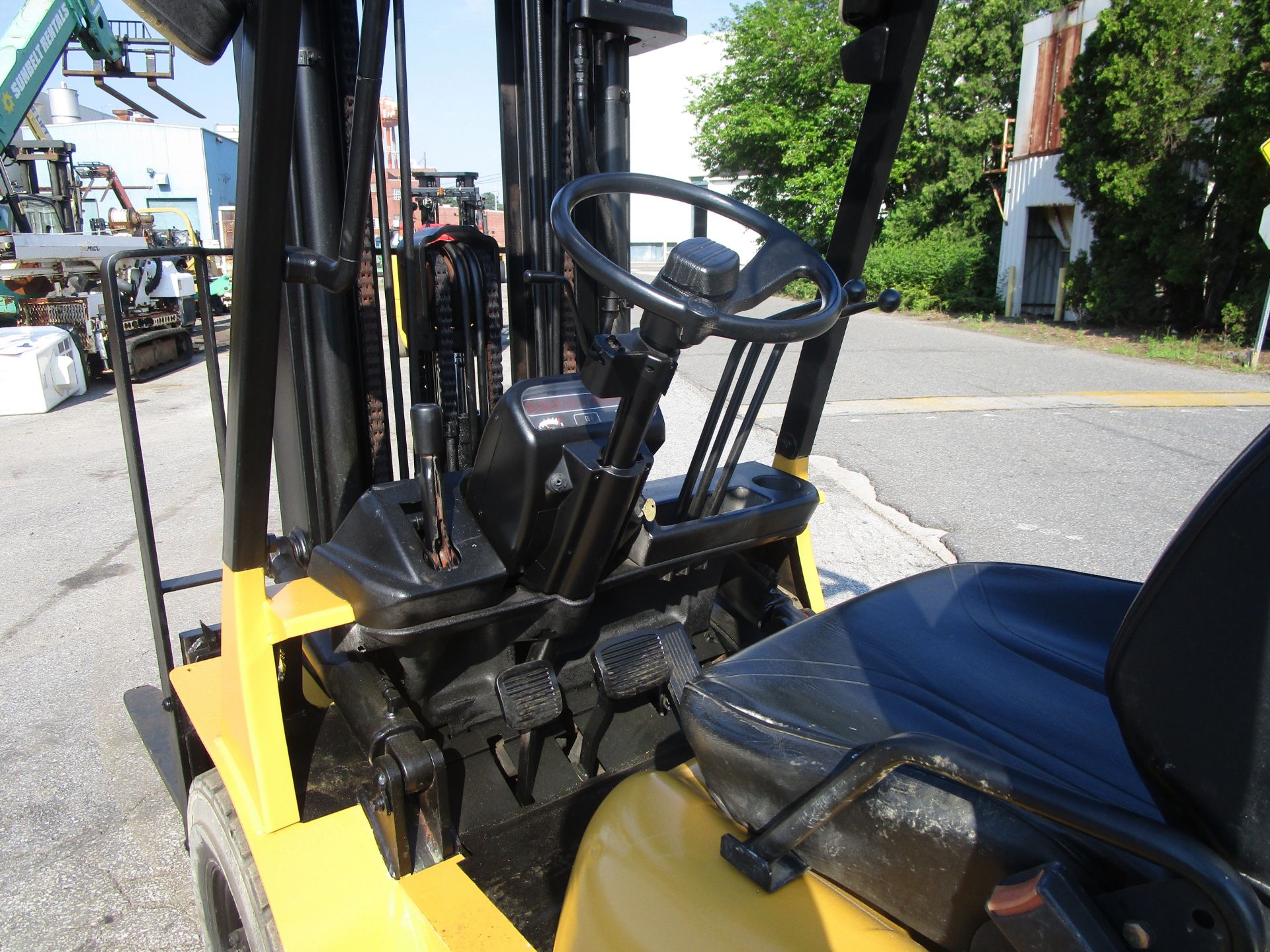 Caterpillar GP20 4,000lb Forklift - Located in Lester, PA - Image 3 of 9