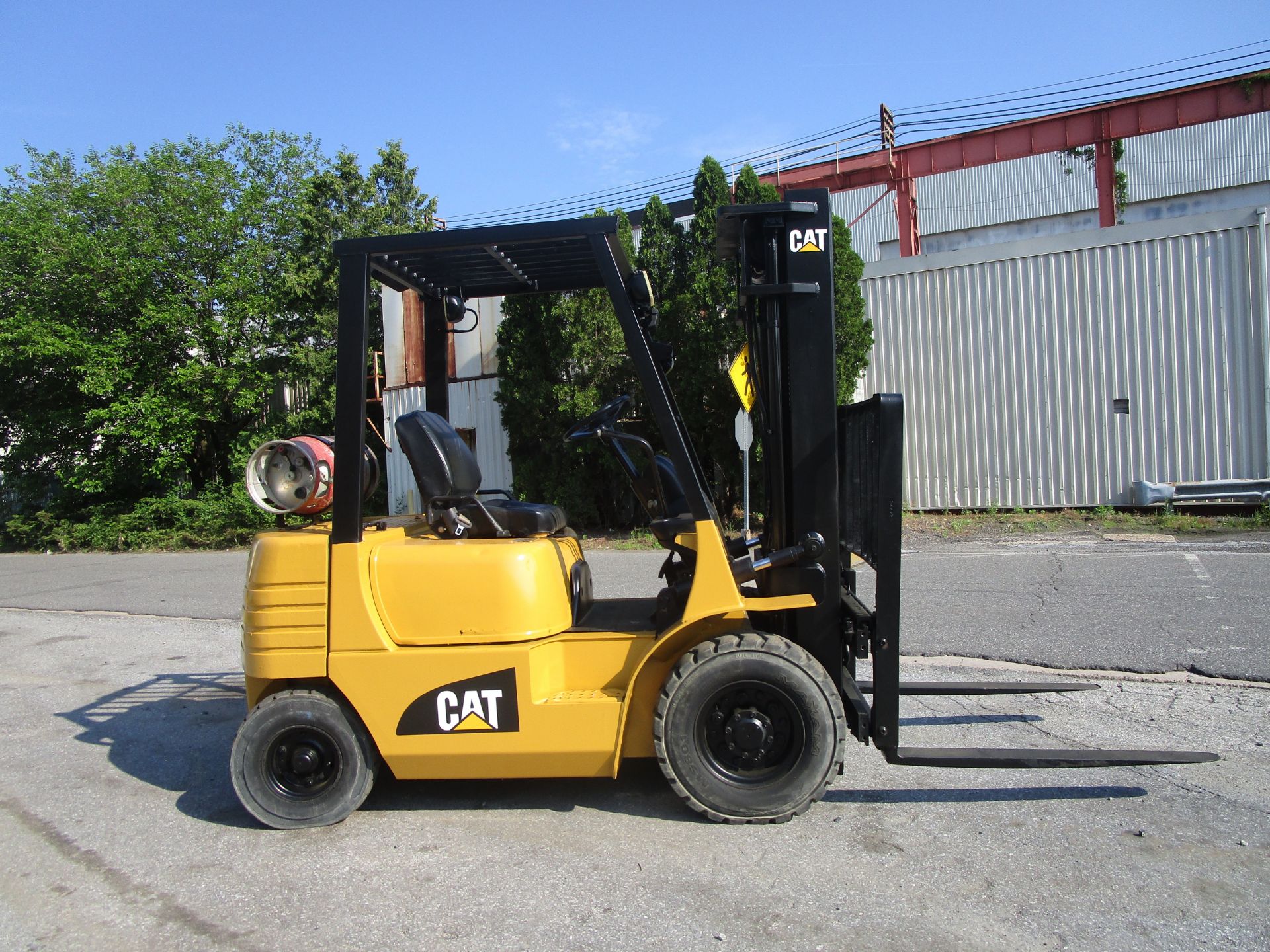 Caterpillar GP20 4,000lb Forklift - Located in Lester, PA - Image 6 of 9