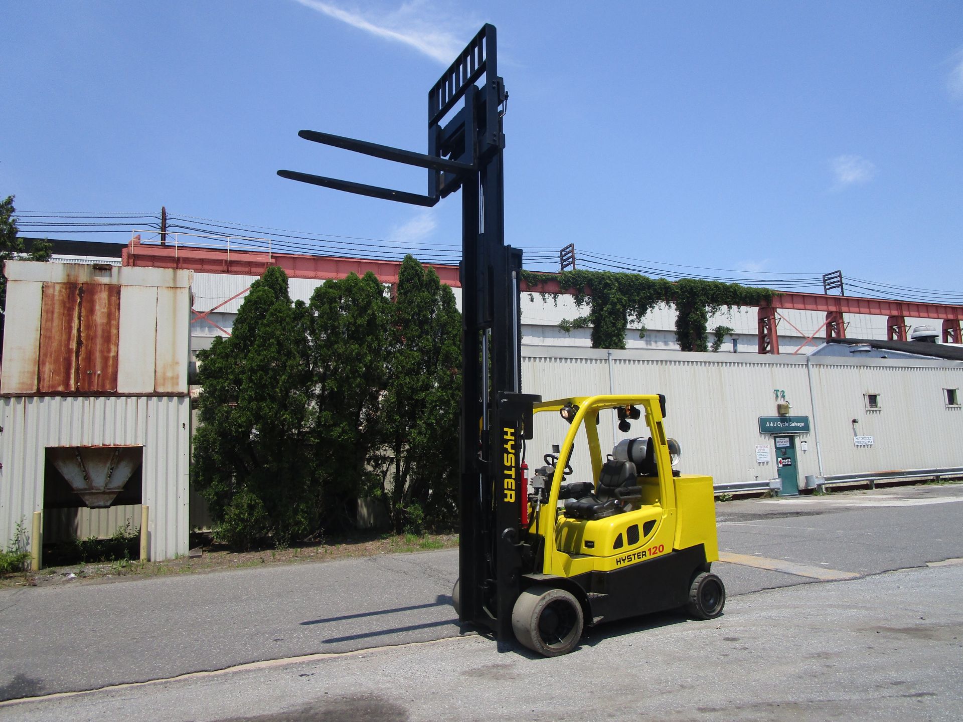 Hyster S120FTPRS 12,000 lbs Forklift- Located in Lester, PA - Image 7 of 10