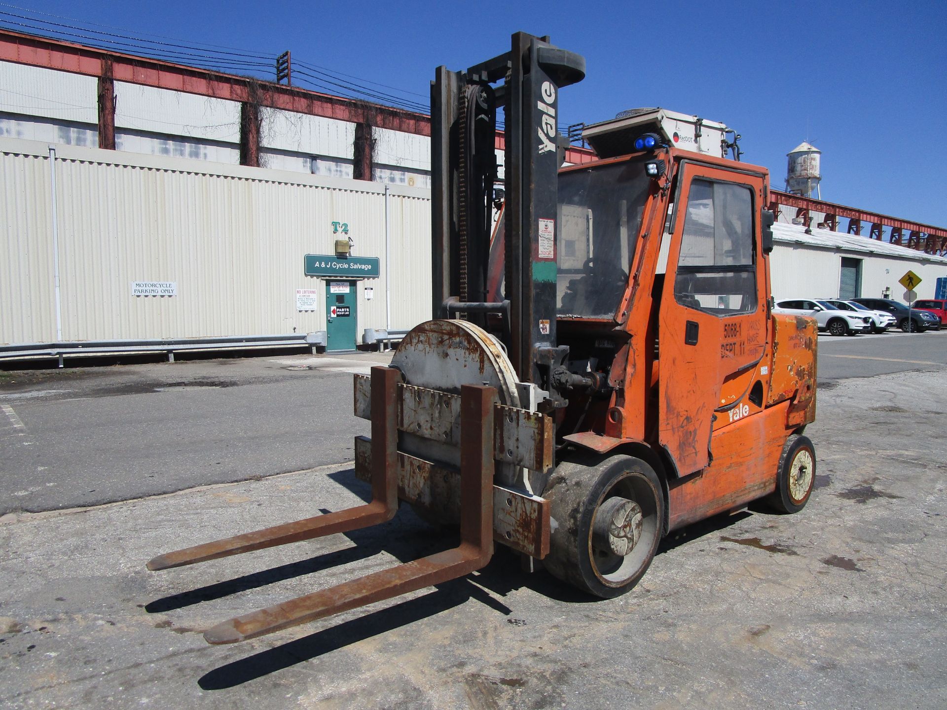 2015 Yale GDC155VX 15,500lb Forklift - Located in Lester, PA - Image 3 of 8