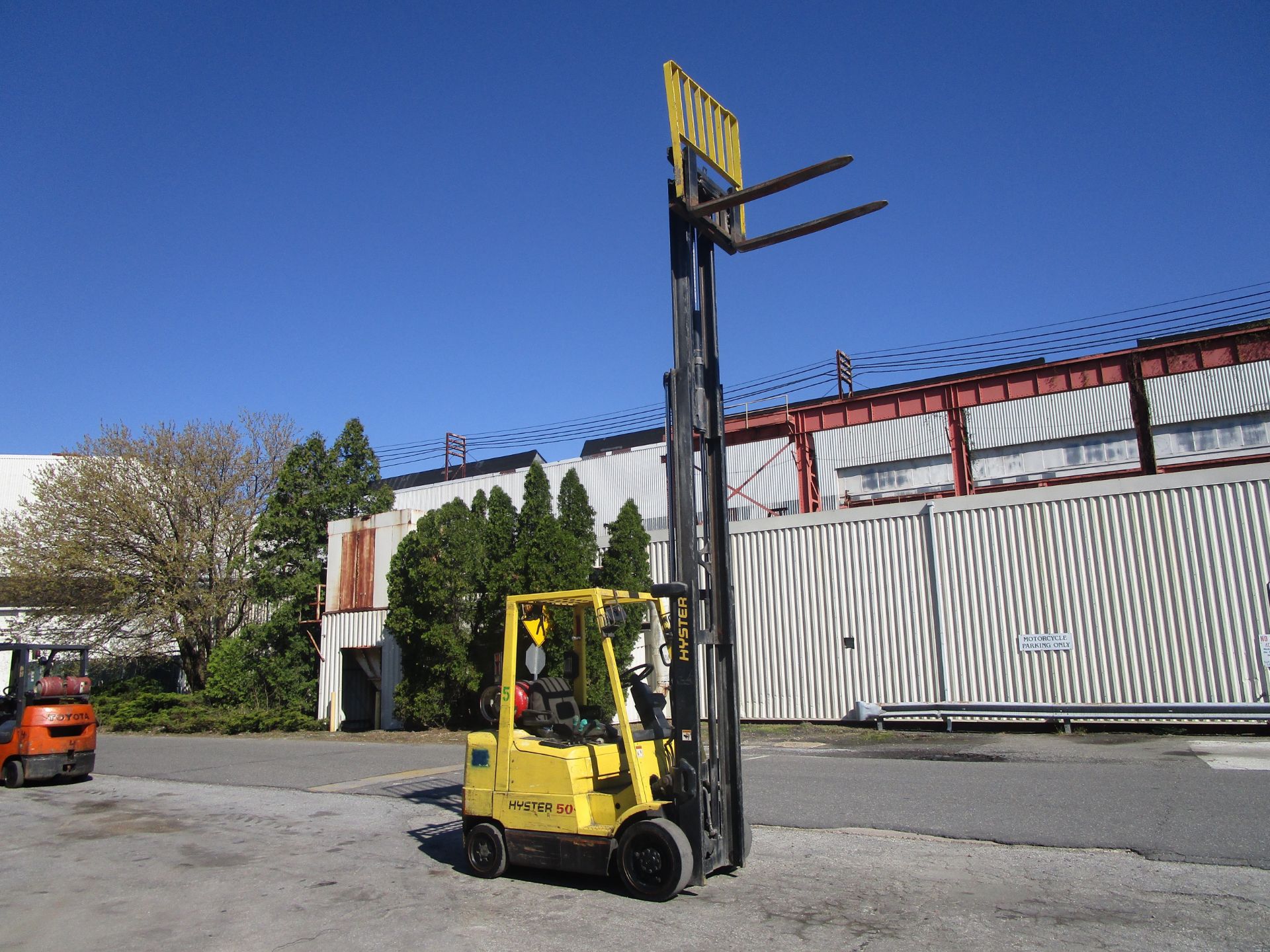 Hyster S50XM 5000 lb Forklift- Located in Lester, PA - Image 7 of 7