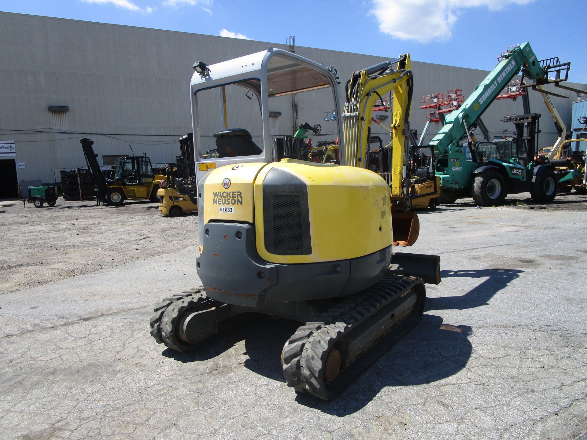 2016 Wacker Neuson EZ38 Mini Excavator Loader- Located in Lester, PA - Image 3 of 10