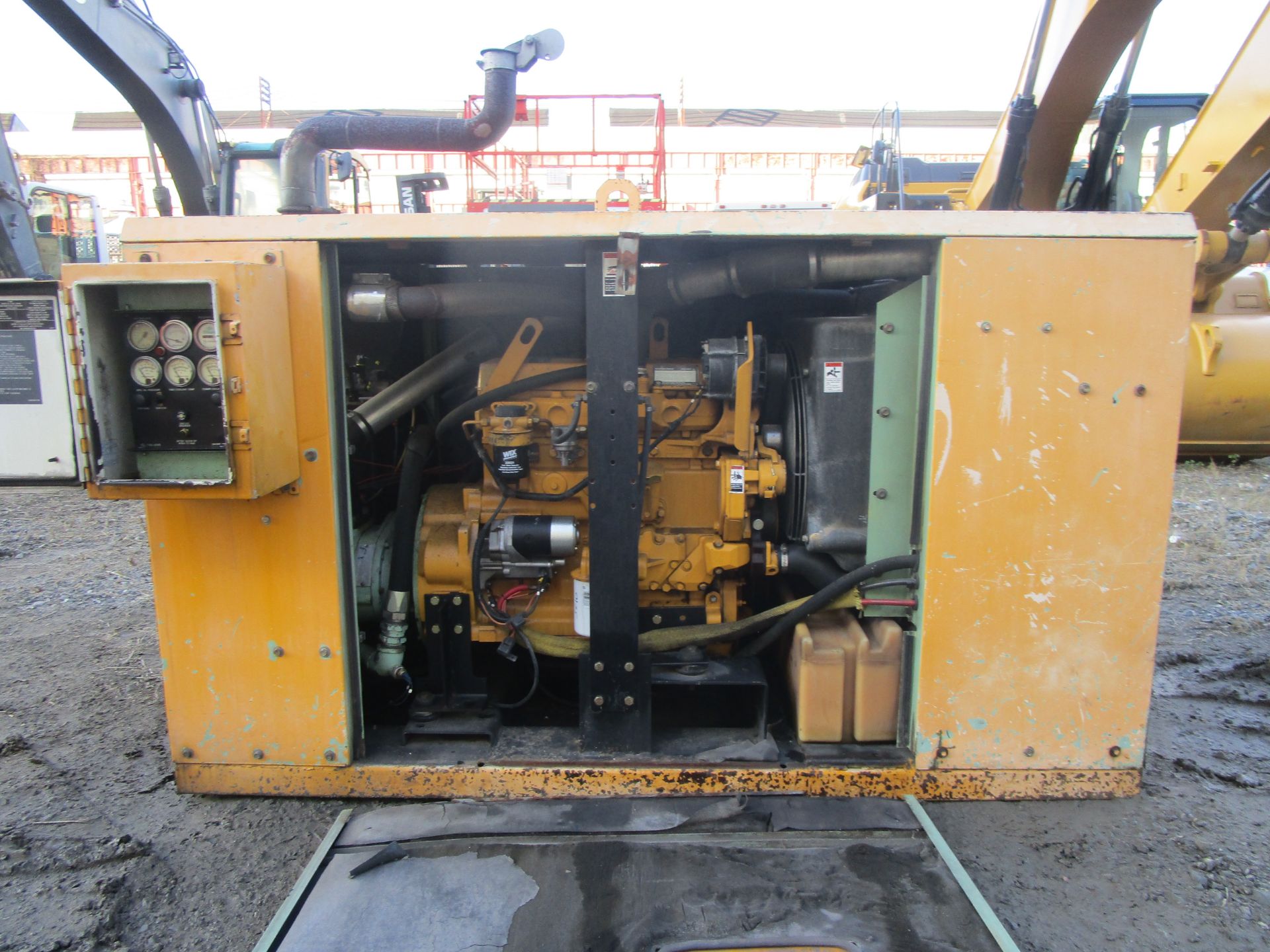 Sullair 185DUQJD Air Compressor- Located in Lester, PA - Image 10 of 12