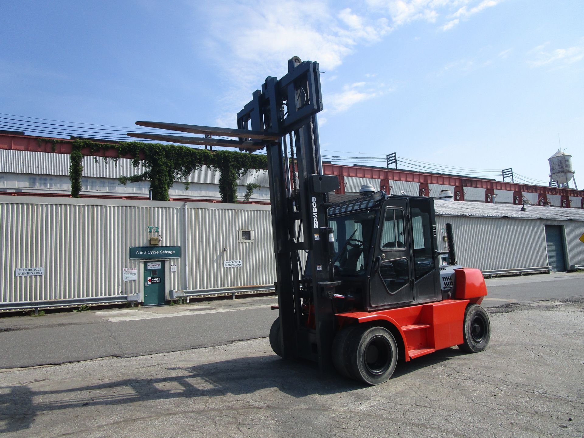 2014 Doosan D70S-5 15,400lb Forklift - Image 7 of 10