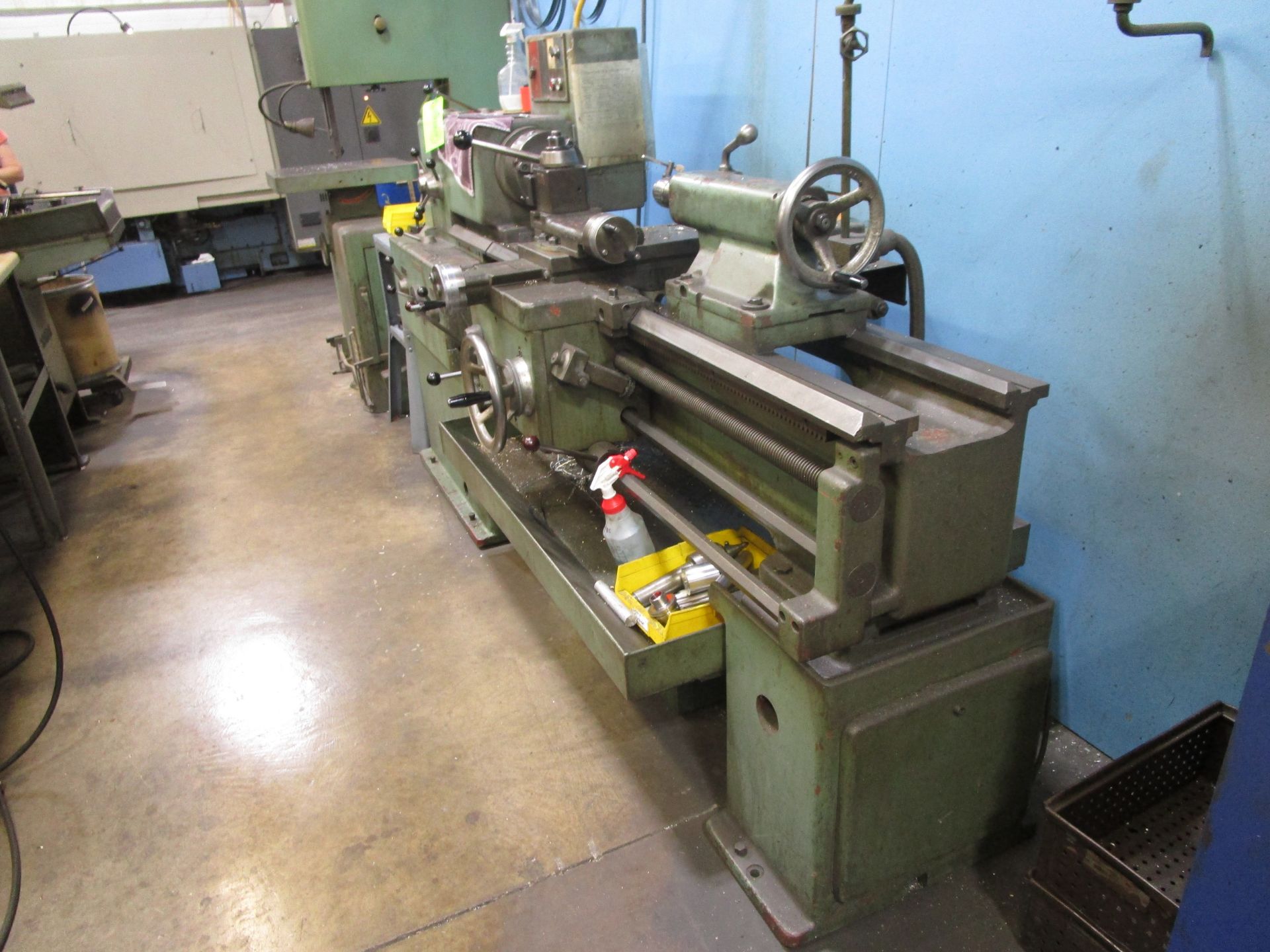 TOS SN4OB Gap Bed Engine Lathe - Image 4 of 9