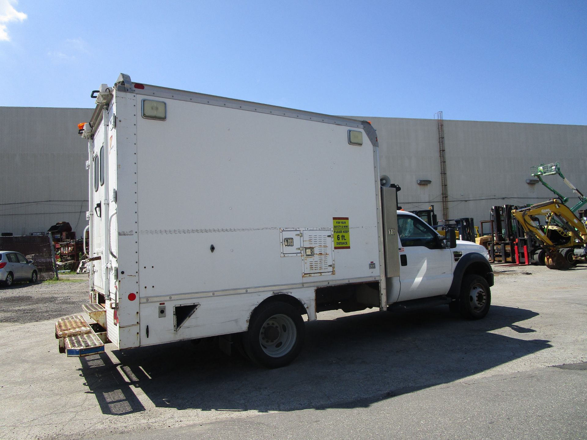 2008 Ford F550 Van Body Truck - Image 4 of 13