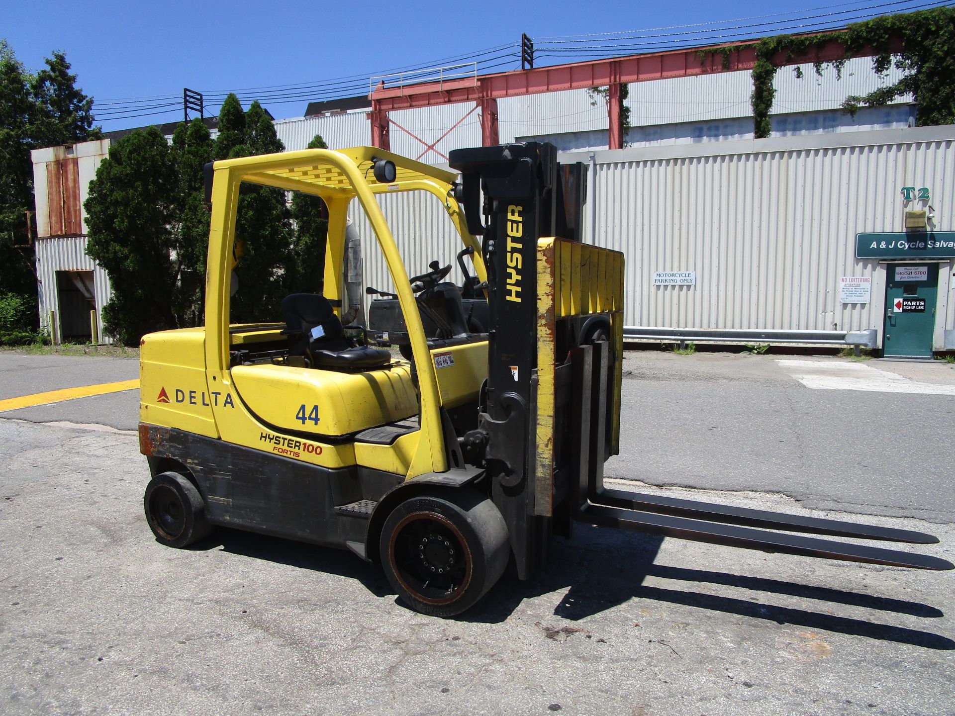 Hyster S100FT 10,000 lb Forklift - Image 6 of 11