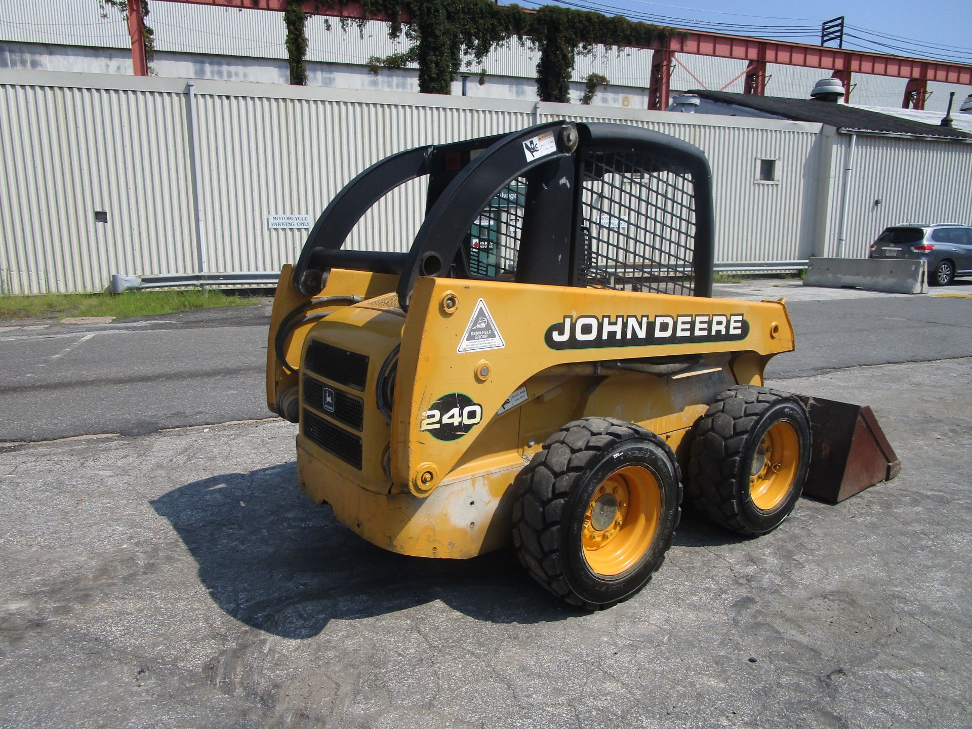 John Deere 240 Skid Steer Loader - Image 3 of 11