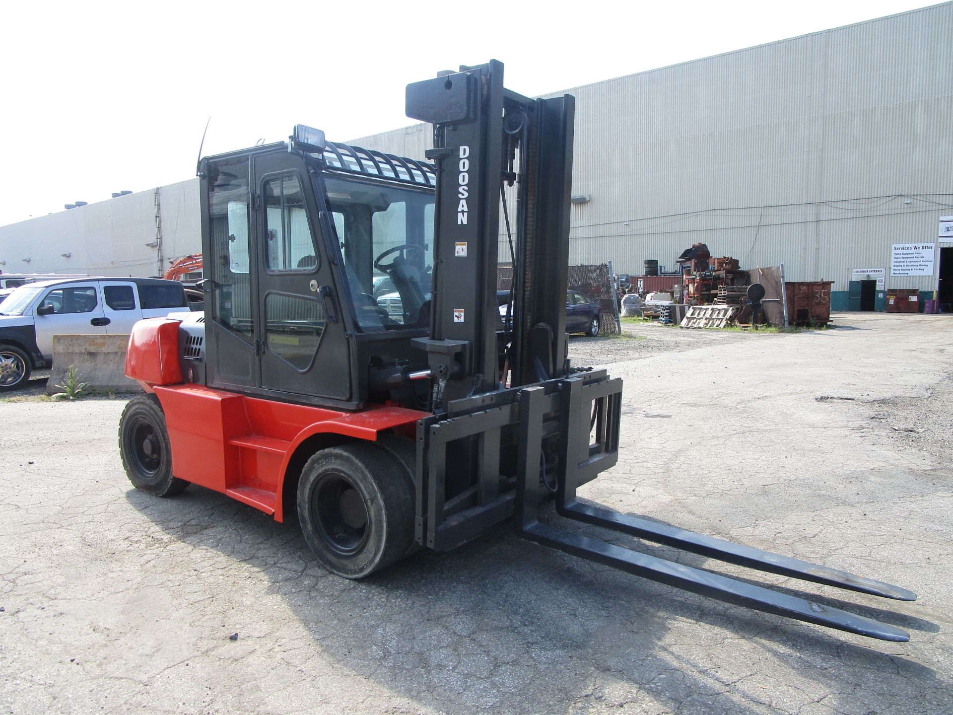 2014 Doosan D70S-5 15,400lb Forklift - Image 5 of 10