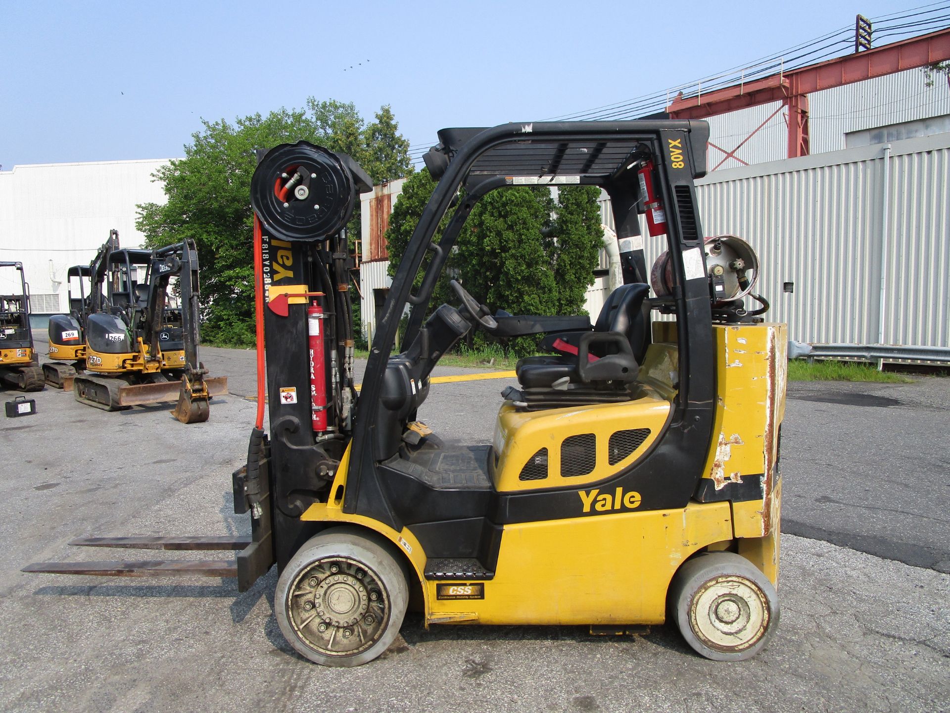 2015 Yale GLC080VX 8,000 lb Forklift - Image 5 of 9