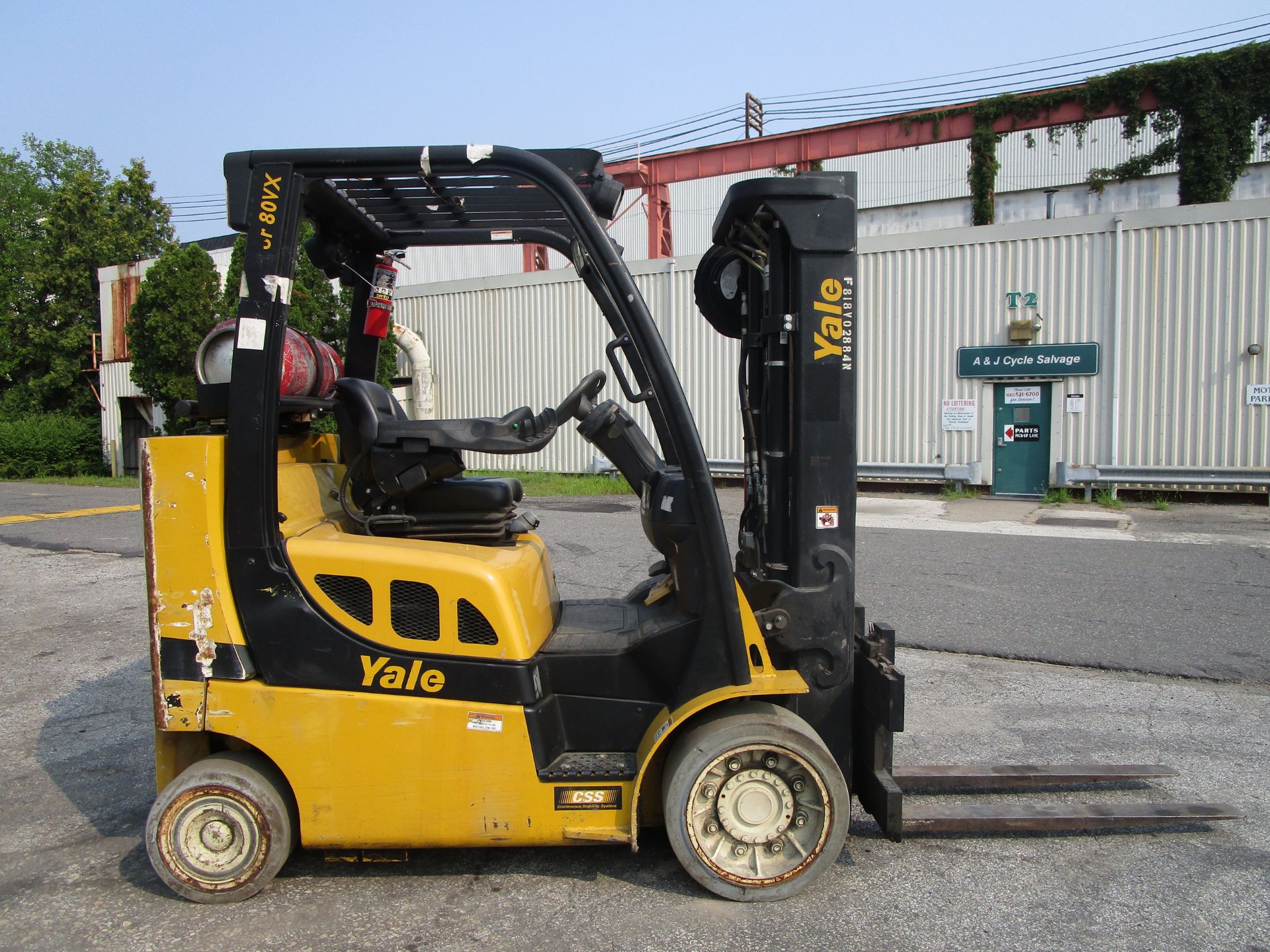 2015 Yale GLC080VX 8,000 lb Forklift