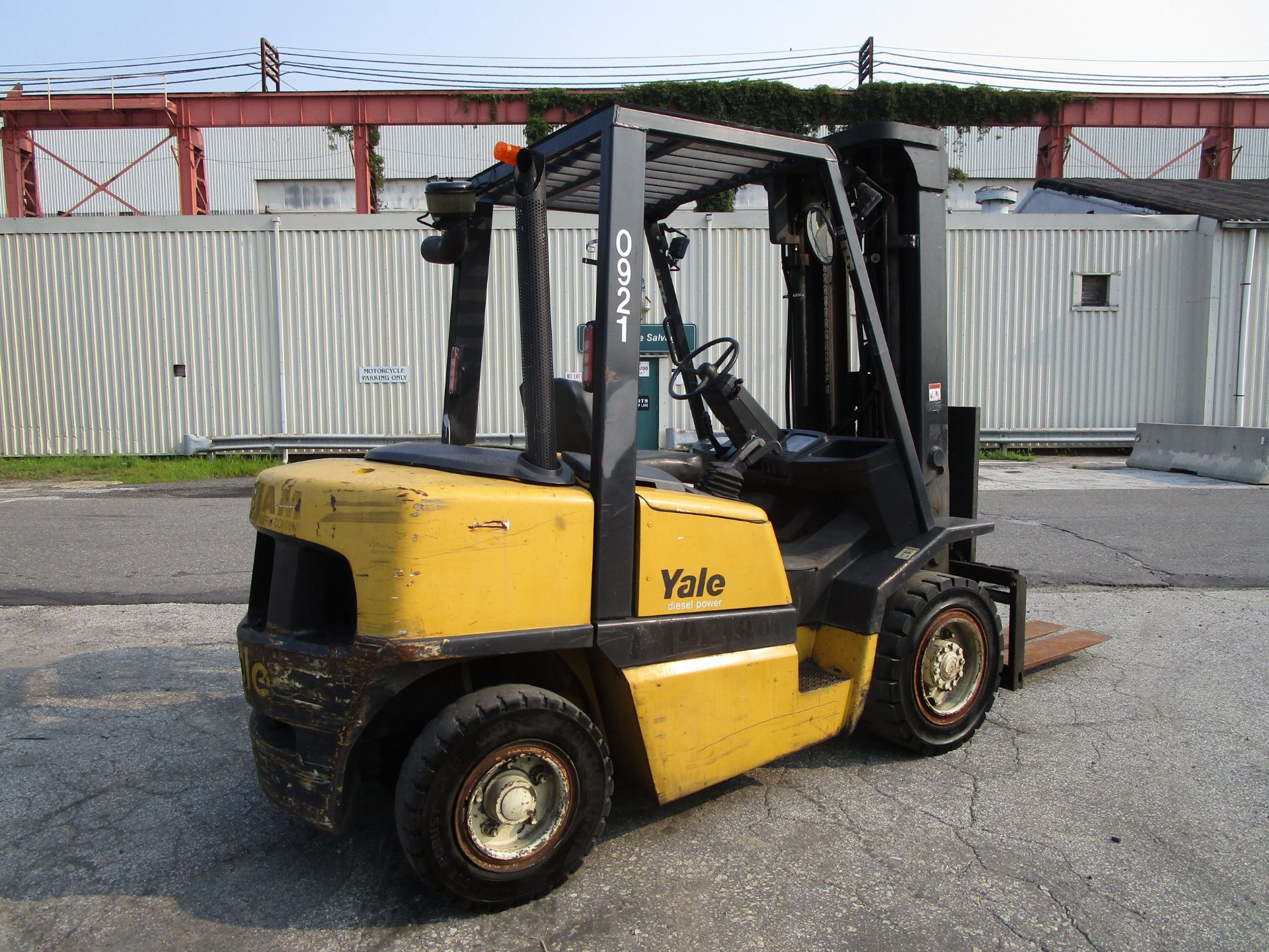 Yale GDP080LJ 8,000 lb Forklift - Image 2 of 11