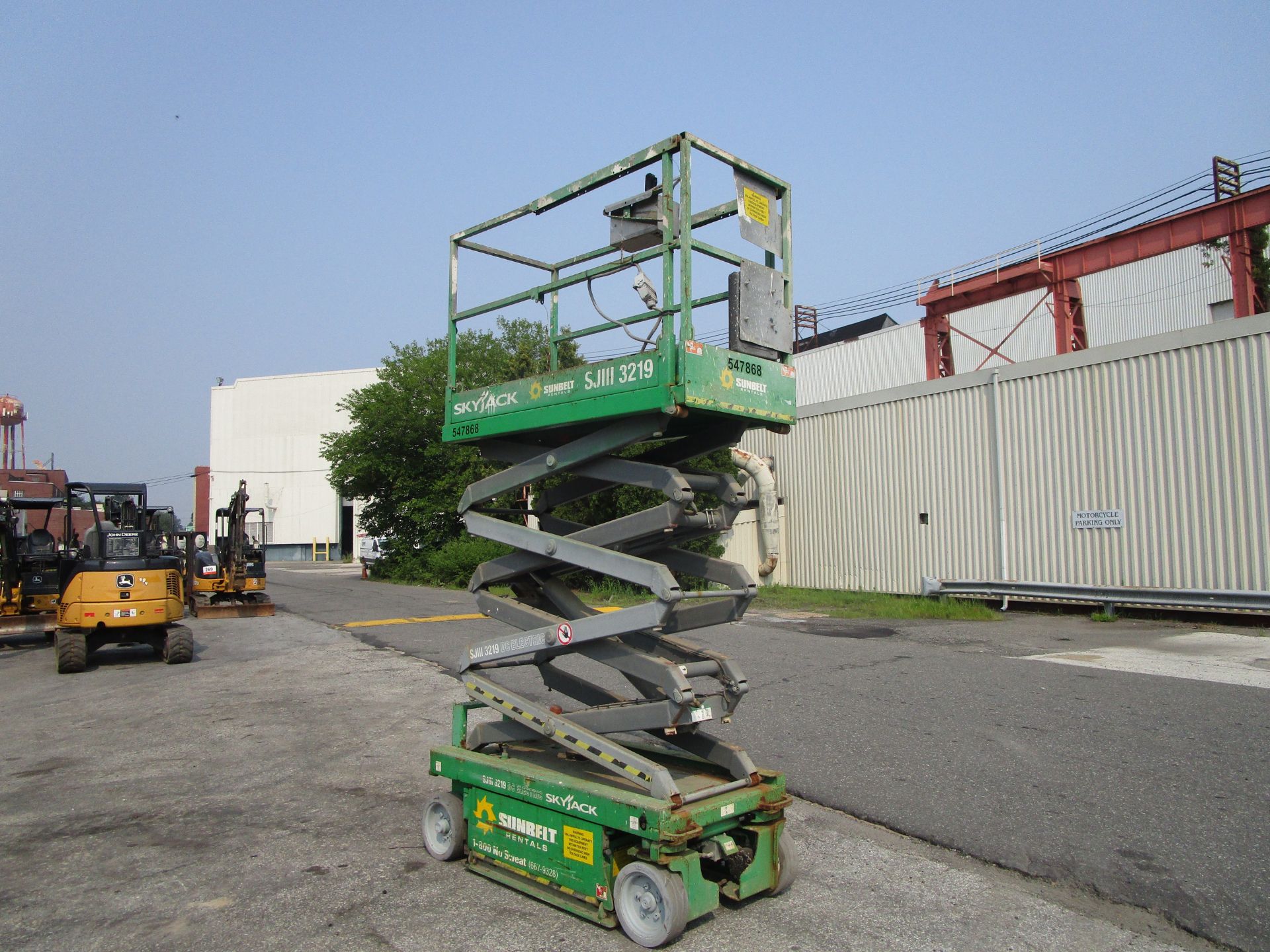 2013 Skyjack SJIII3219 19 ft Scissor Lift - Image 3 of 8