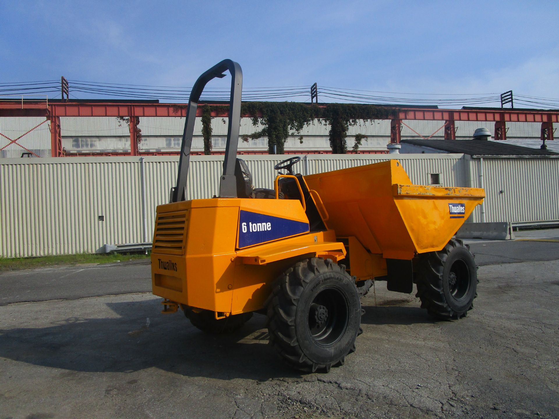 Thwaites Dumper -Located in Lester, PA - Image 3 of 9