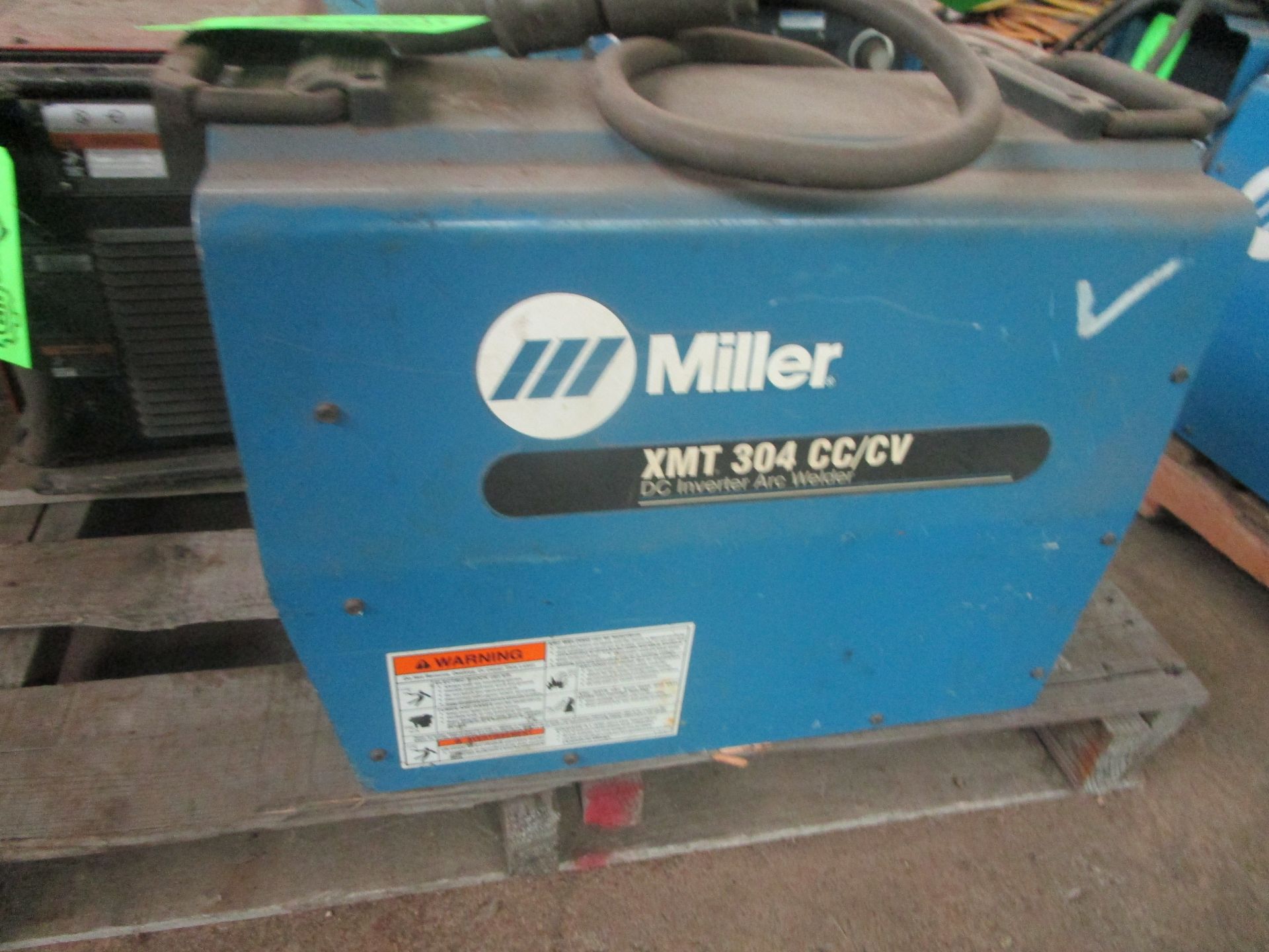 Miller XMT304 Welder -Located in Cinnaminson, NJ - Image 4 of 6