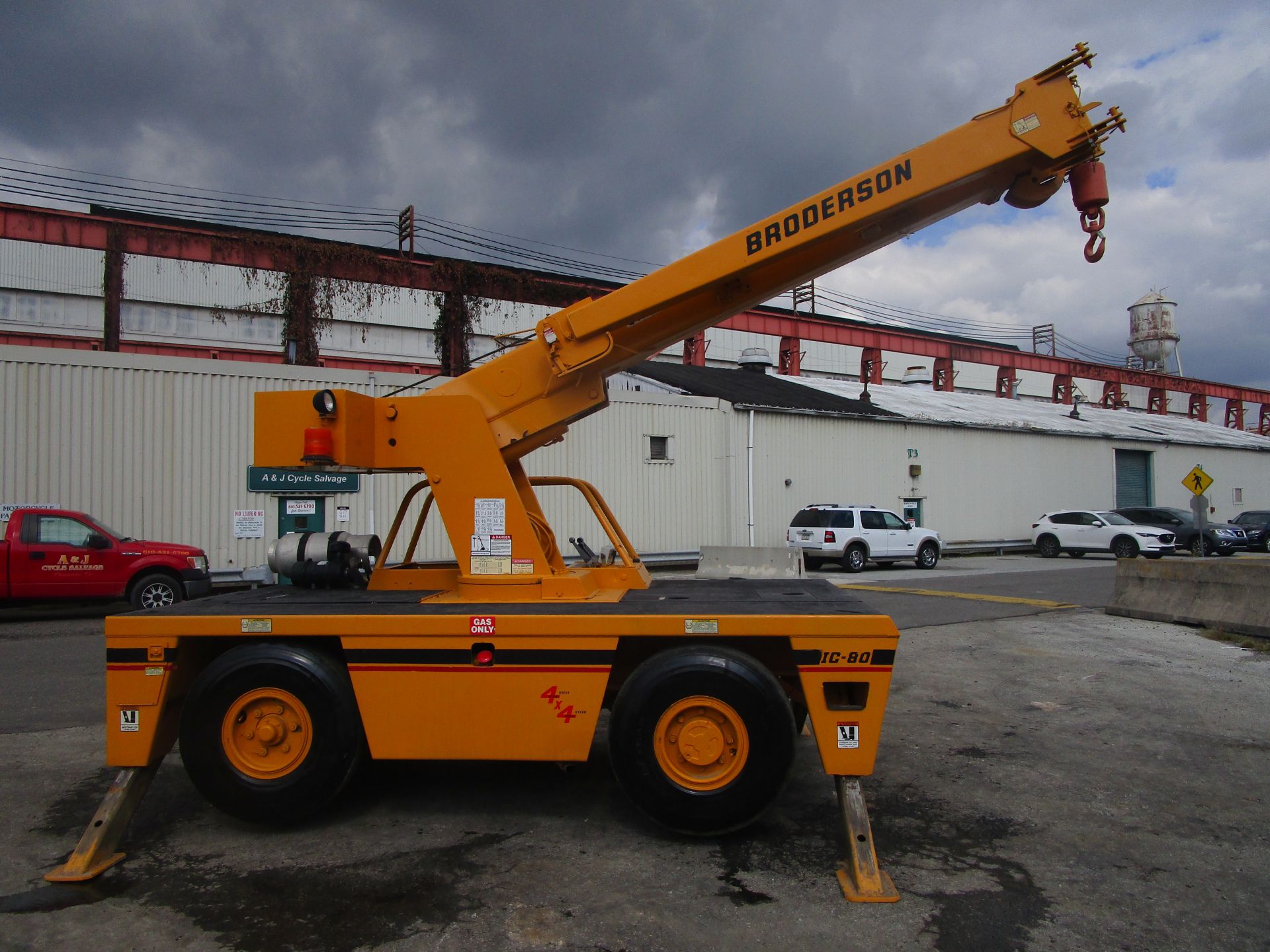 Broderson IC-80-3G Crane - Located in Lester, PA - Image 9 of 24