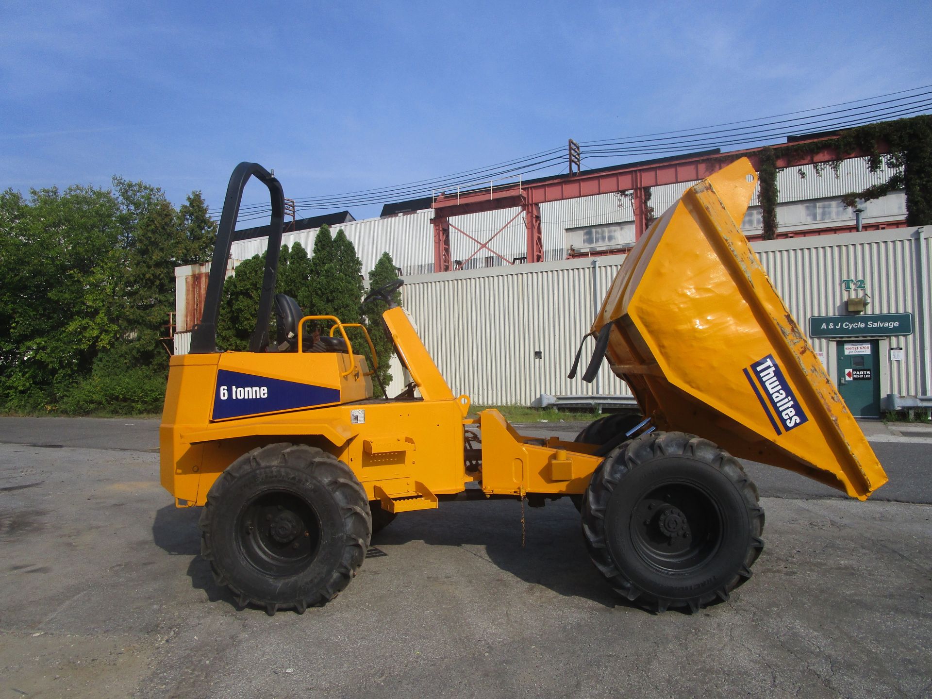 Thwaites Dumper -Located in Lester, PA - Image 5 of 9