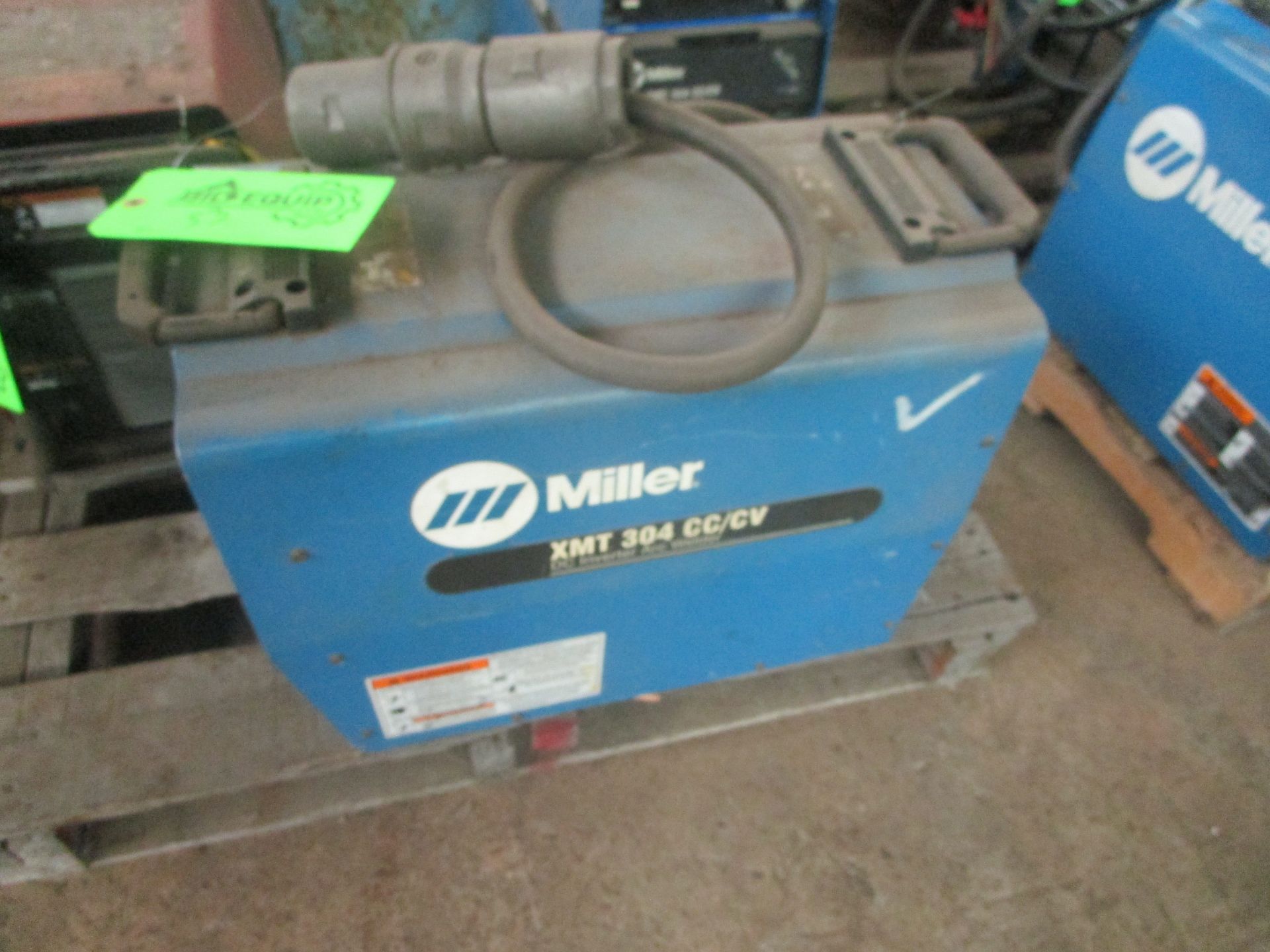 Miller XMT304 Welder -Located in Cinnaminson, NJ - Image 3 of 6