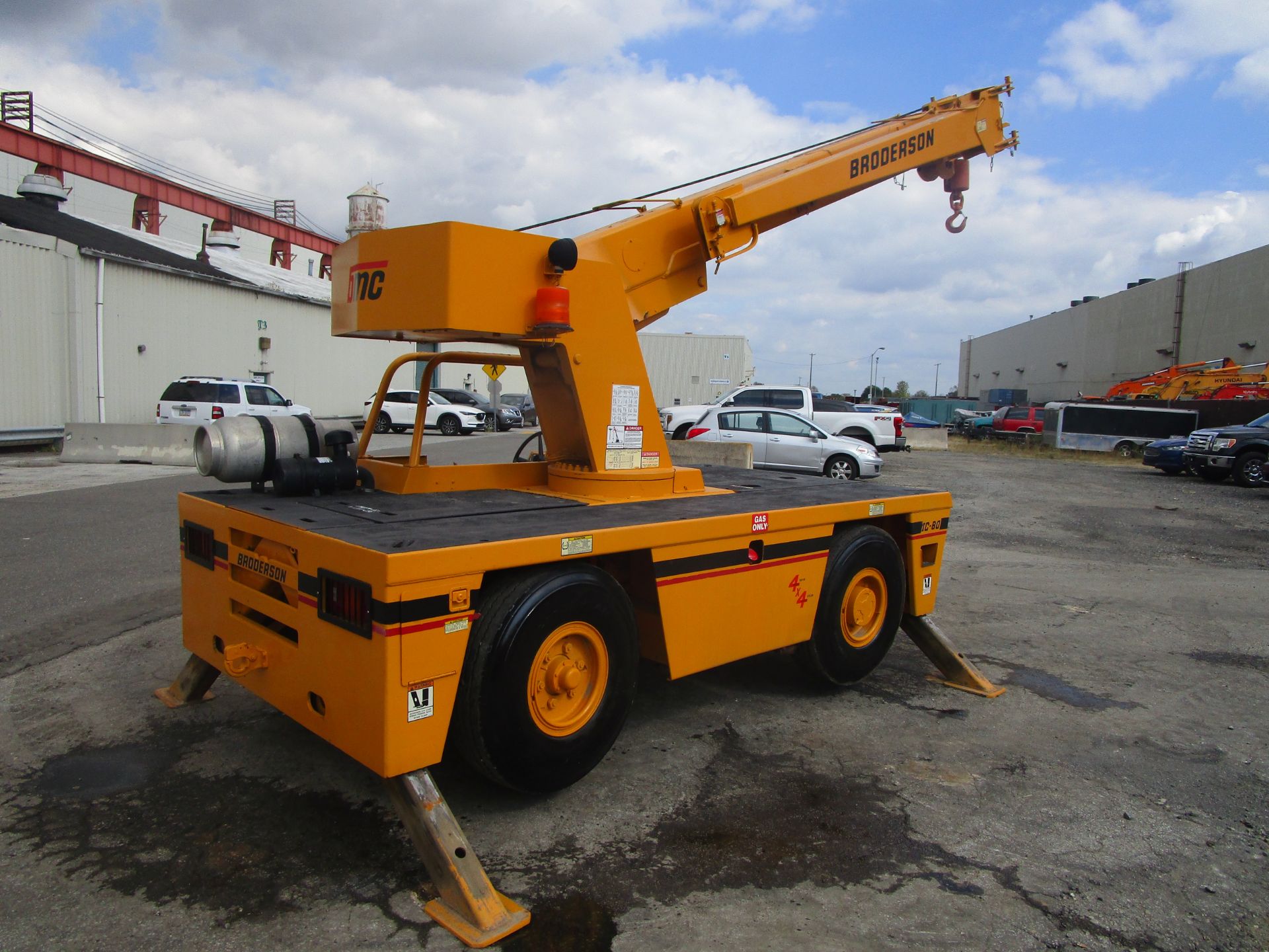 Broderson IC-80-3G Crane - Located in Lester, PA - Image 15 of 24