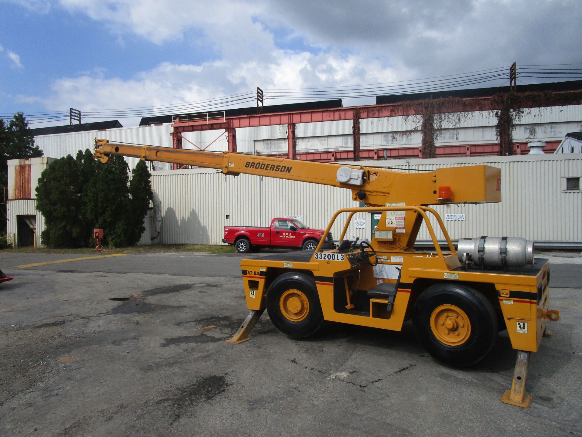Broderson IC-80-3G Crane - Located in Lester, PA - Image 3 of 24