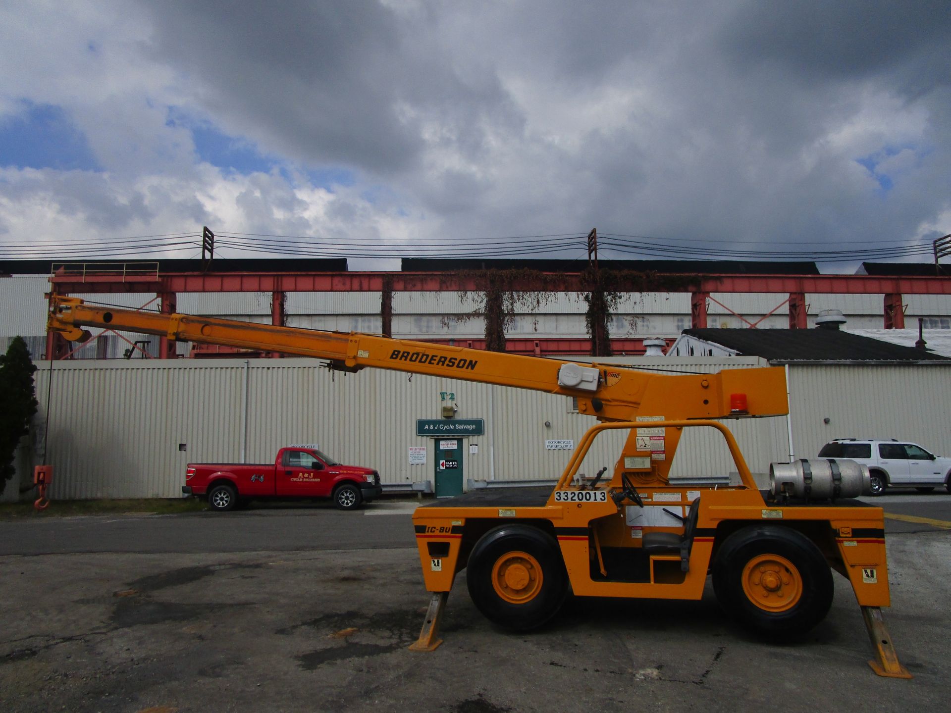Broderson IC-80-3G Crane - Located in Lester, PA - Image 2 of 24