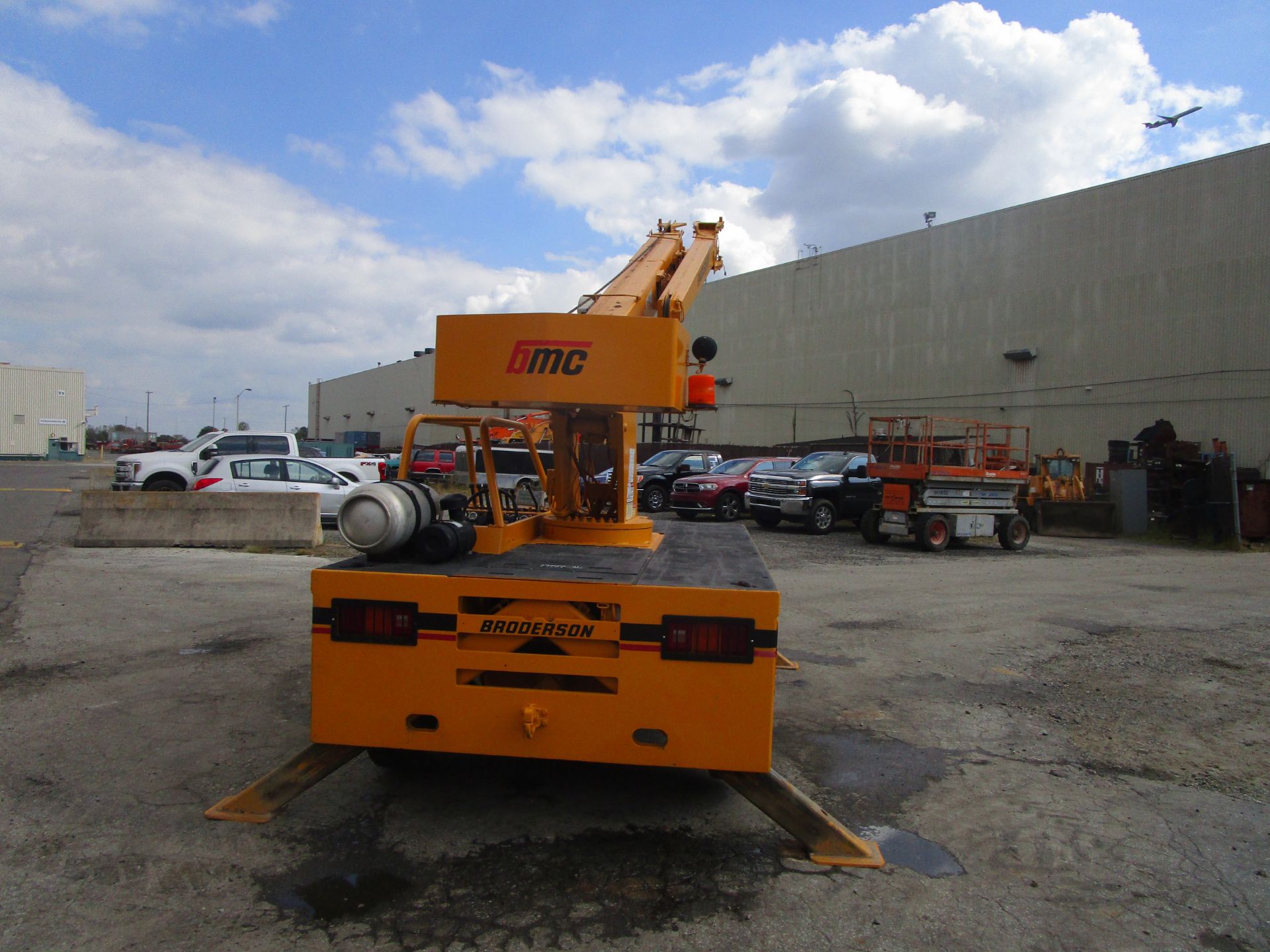 Broderson IC-80-3G Crane - Located in Lester, PA - Image 6 of 24