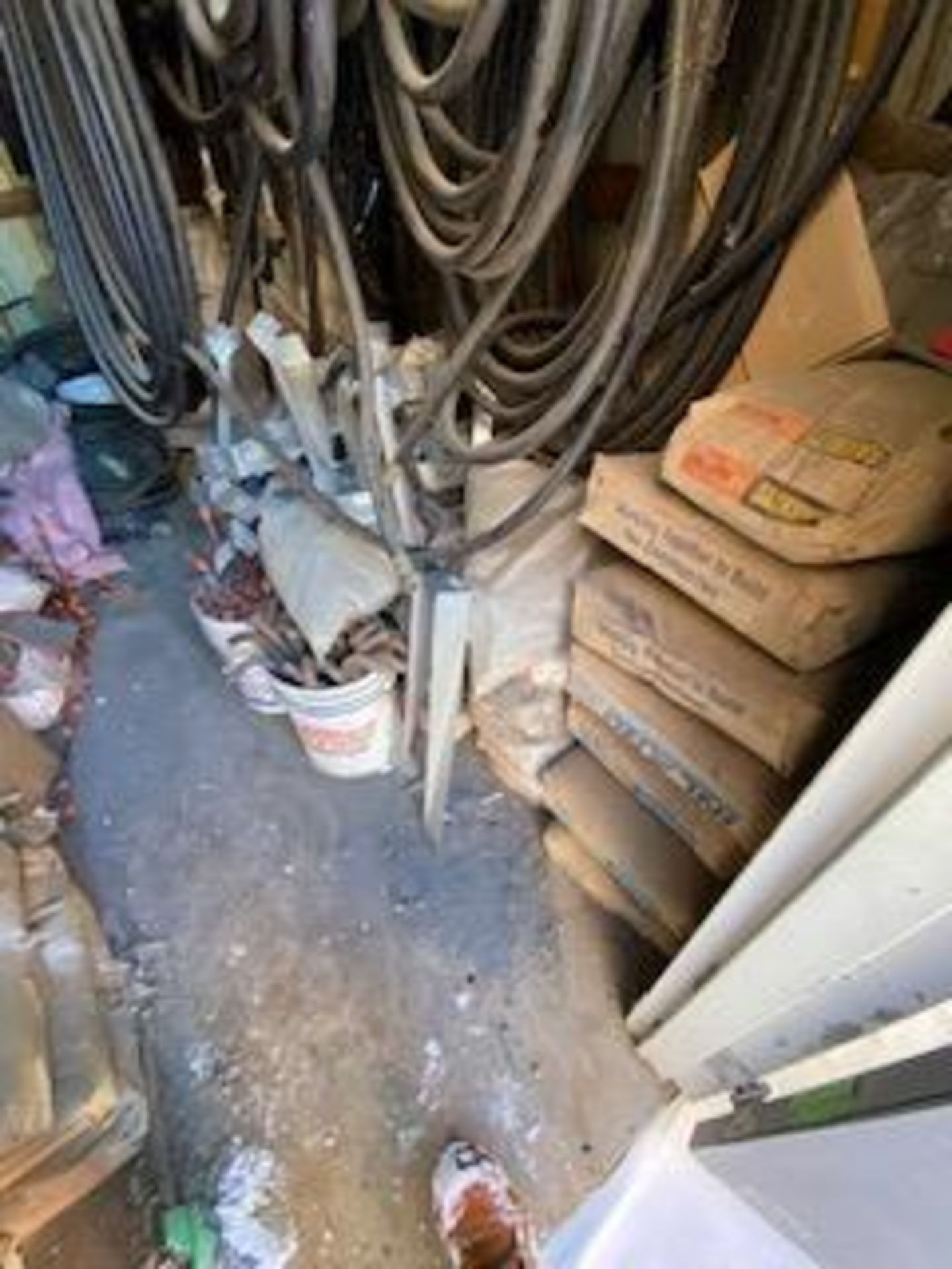 LARGE LOT OF CONCRETE ACCESSORIES - BALANCE OF SHED - Image 2 of 4