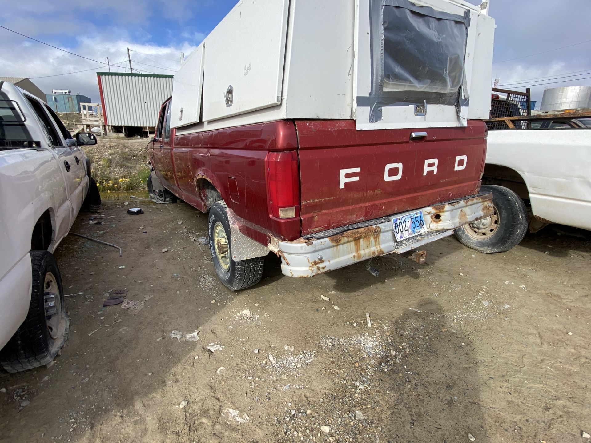 1992 FORDC F250 CUSTOM 4X4 S/N 1FTHX26M9NKA78809 - NOT RUNNING - Image 2 of 3