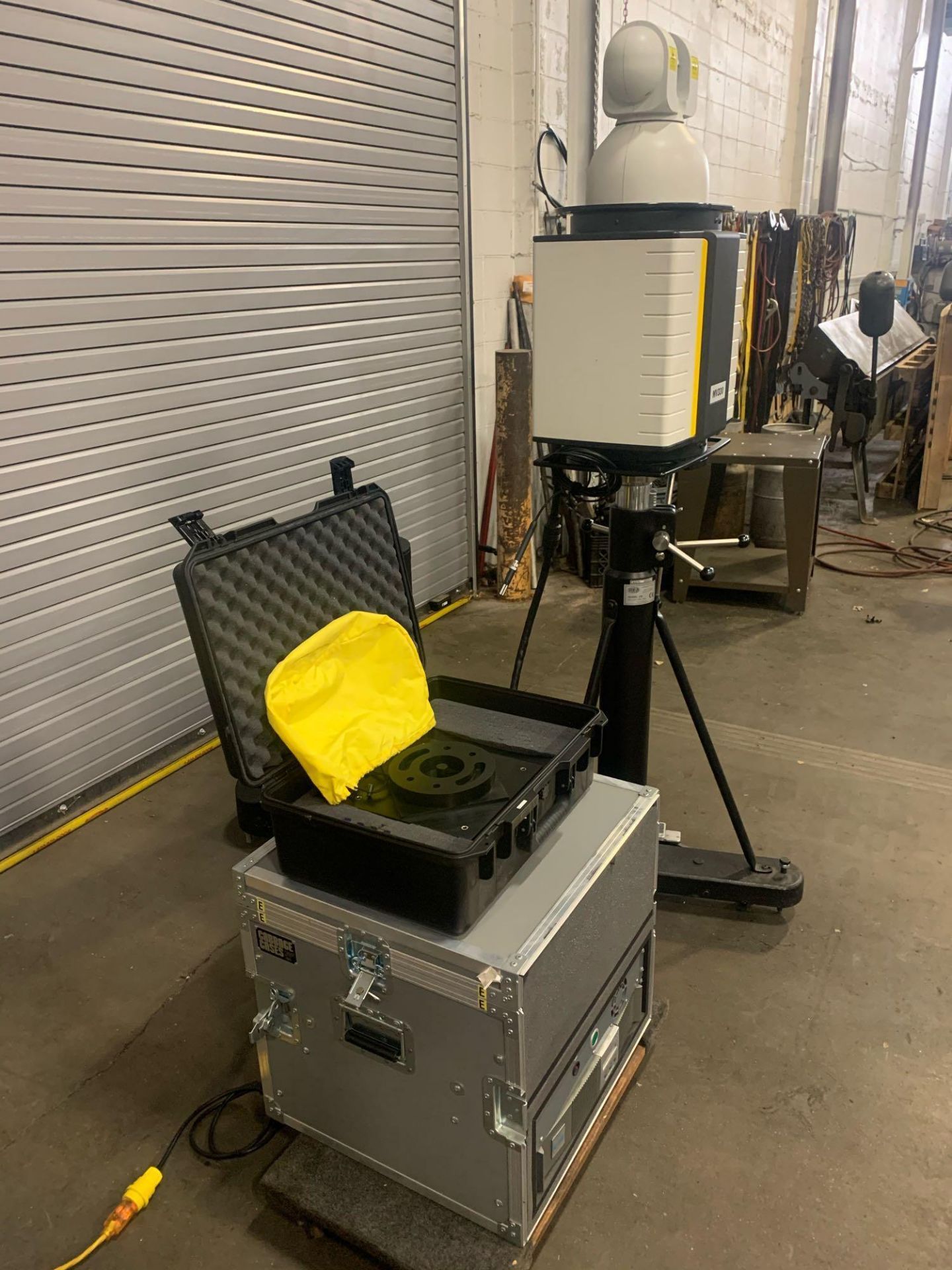 2015 Nikon MV330 Metrix Laser Radar w/ 2-Stands - Image 8 of 31