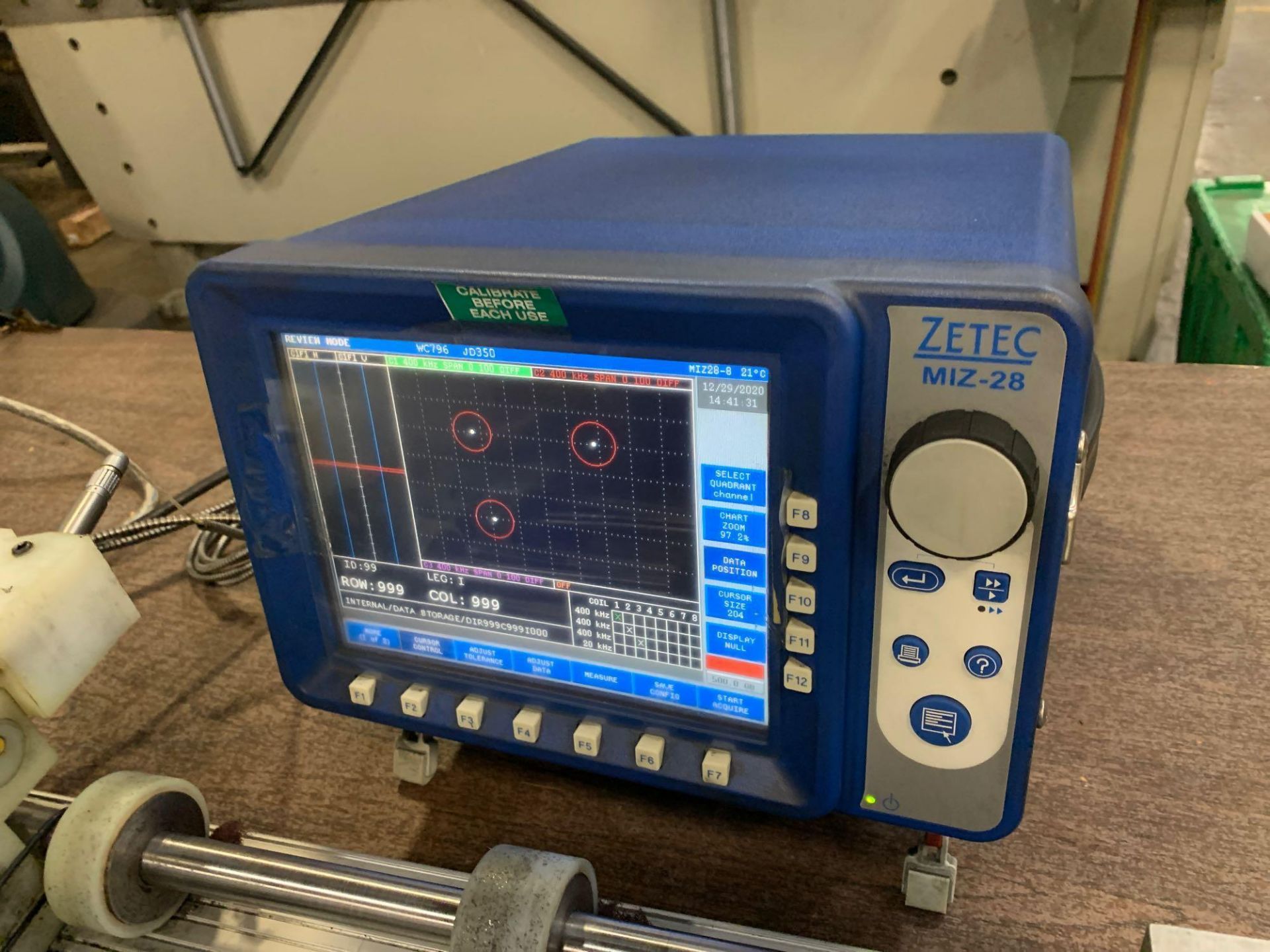 Zetec MIZ-28 Eddie Current Test Instrument. Model 10049765-8 Serial Number: 709220 Includes Probes a - Image 2 of 11