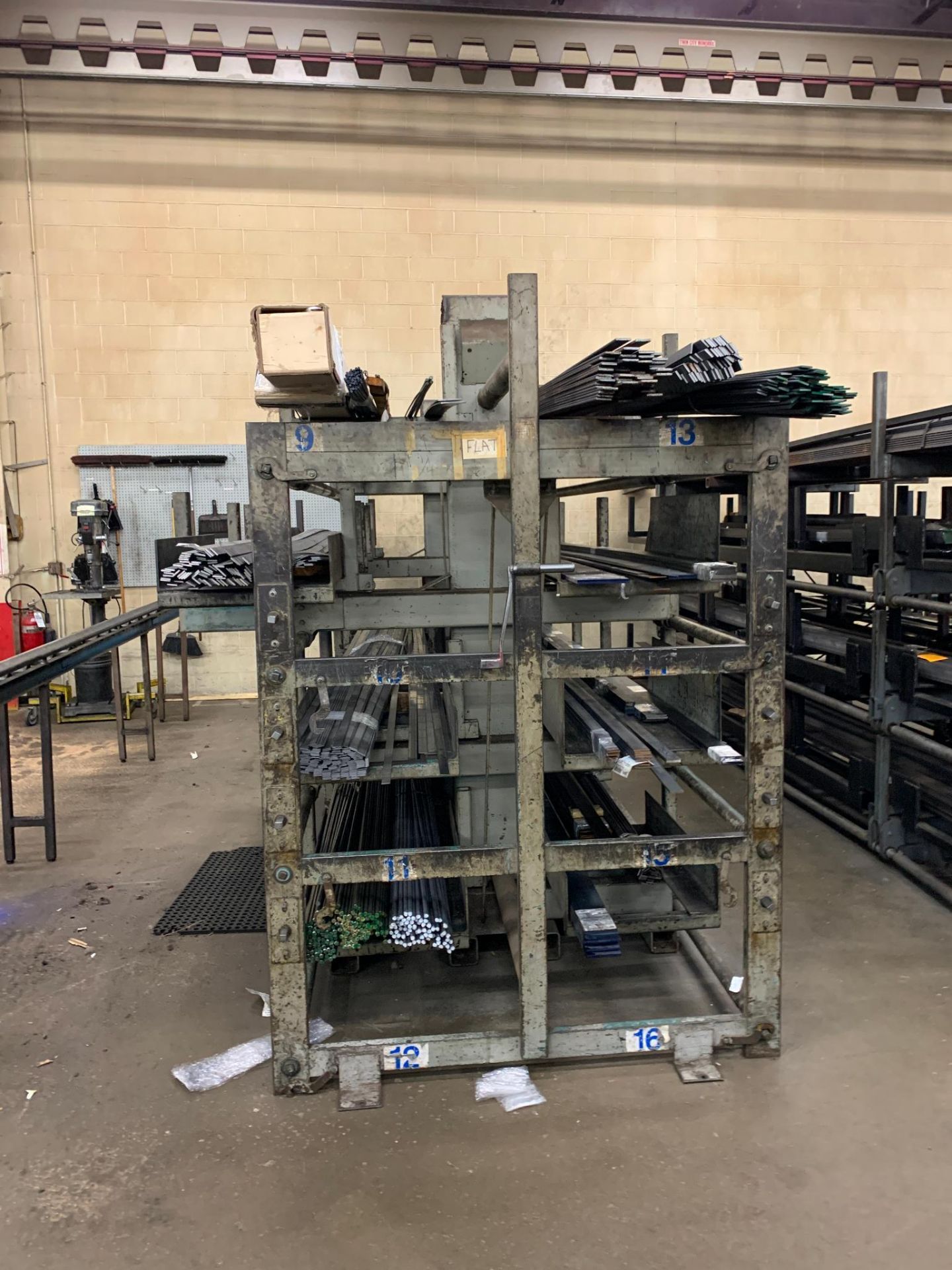 SSS Inc (Steel Storage Systems Inc) 4T-*2x20-2-20 Roll-Out Cantilever Rack Serial: 1660 - Image 2 of 12