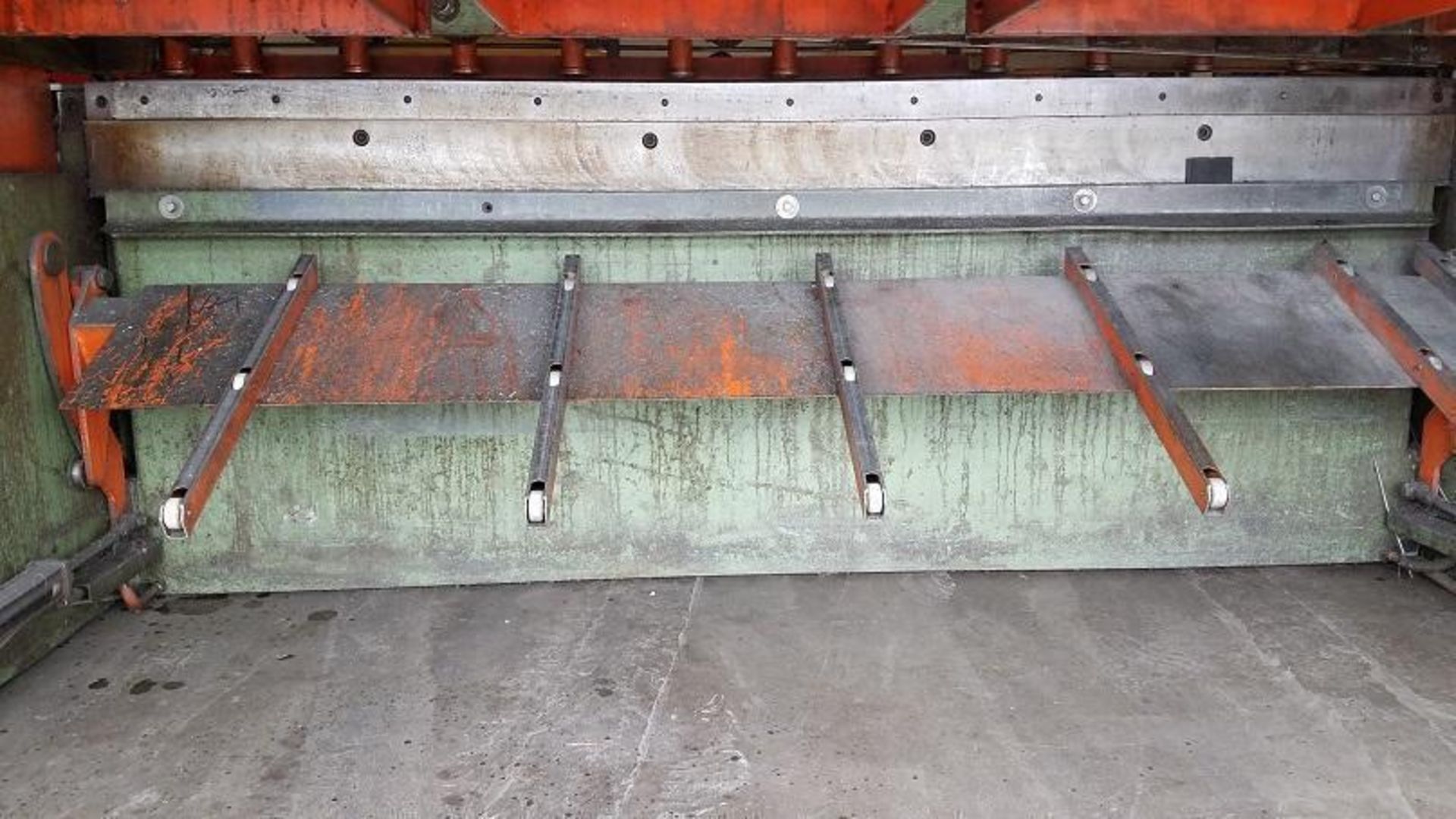 Gasparini CO 2004 Hydraulic Guillotine Shear 80" x .236" - Image 9 of 12