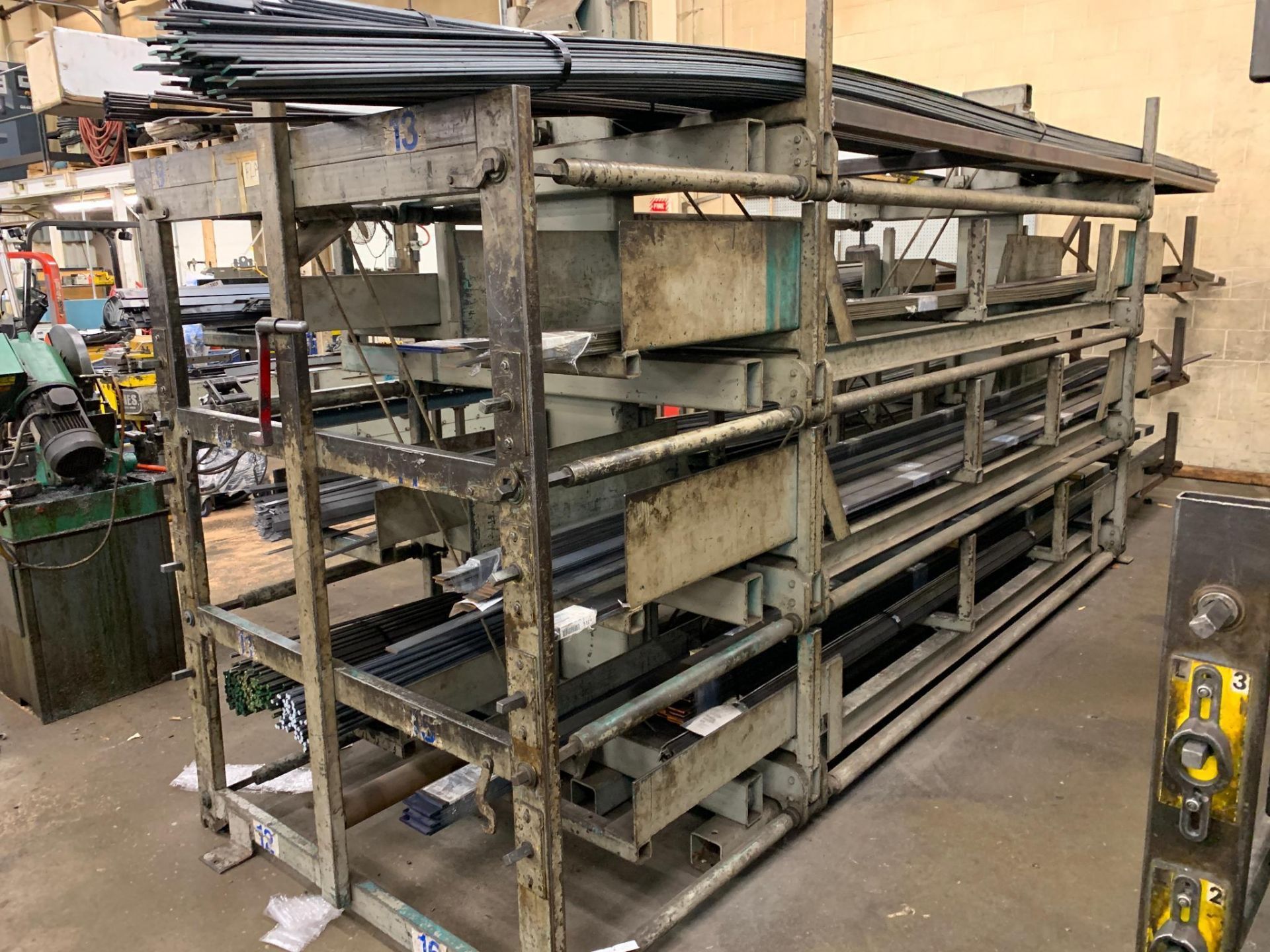 SSS Inc (Steel Storage Systems Inc) 4T-*2x20-2-20 Roll-Out Cantilever Rack Serial: 1660 - Image 7 of 12