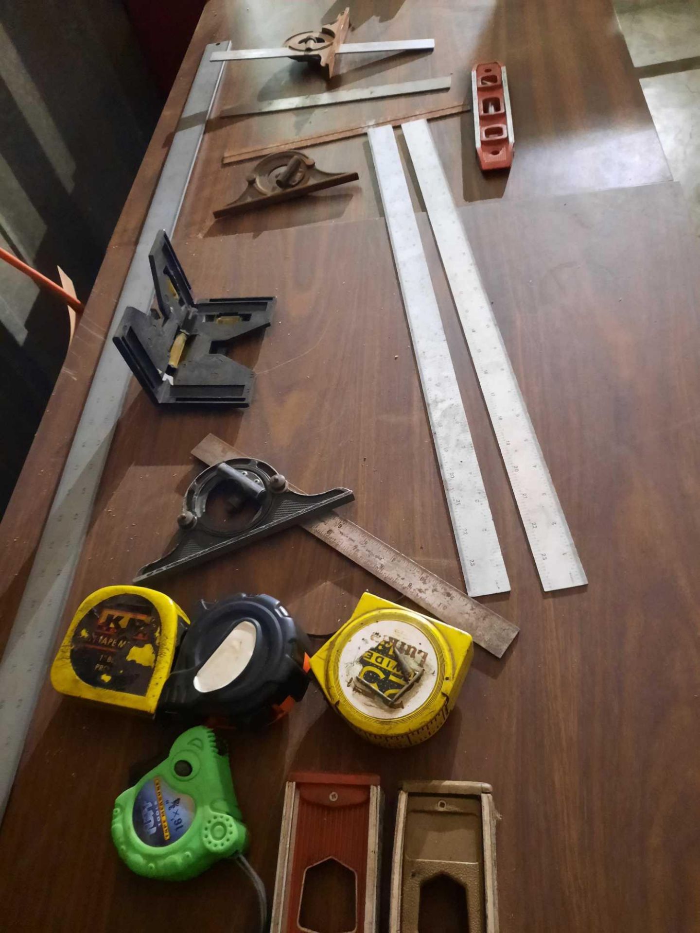 Assorted measuring tools to include 72 inch straight edge ruler, squares, levels, tape measures - Image 3 of 4