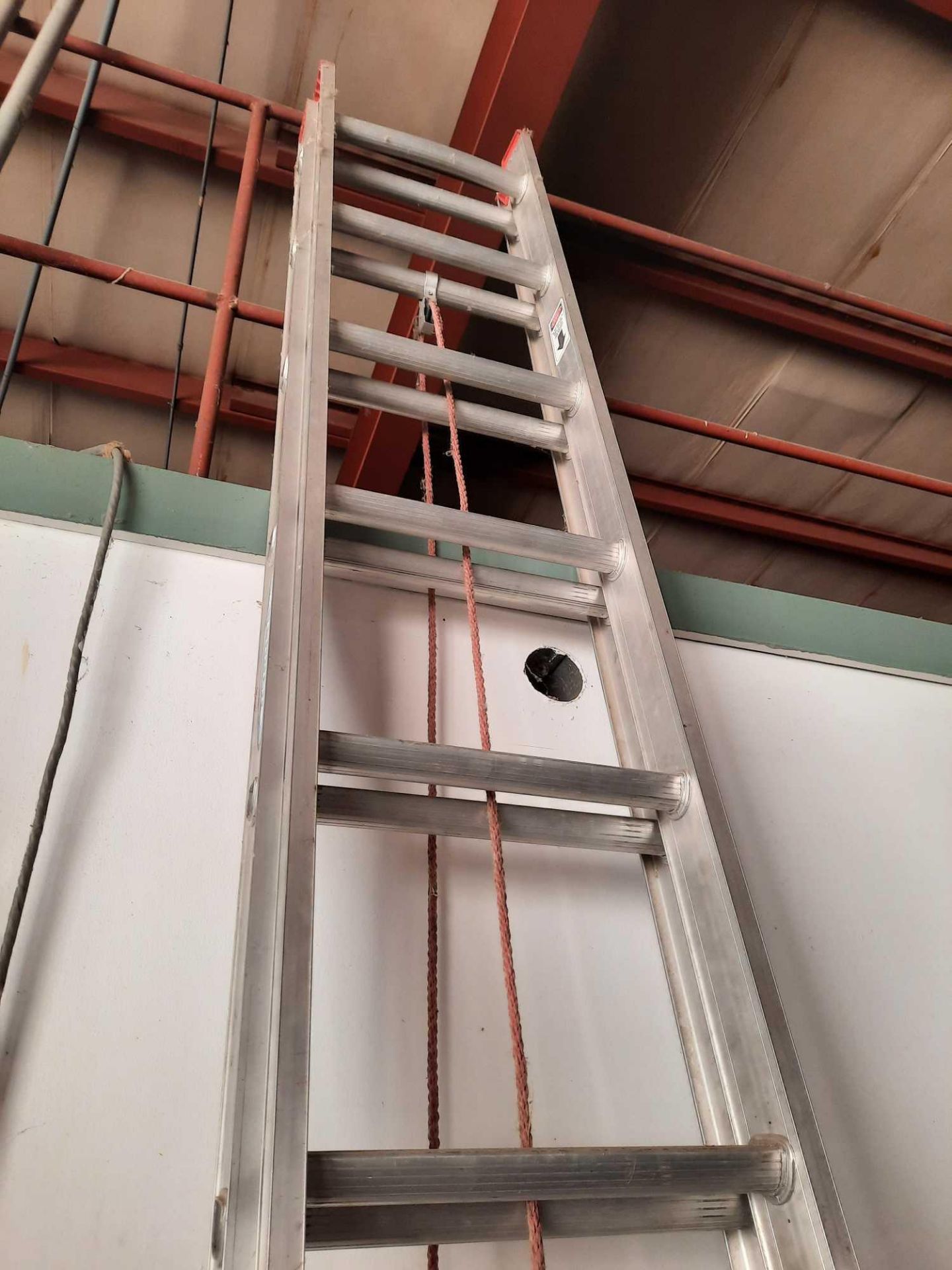 Werner 24 foot extension ladder, model D1124-2, 200lb capacity - Image 3 of 4