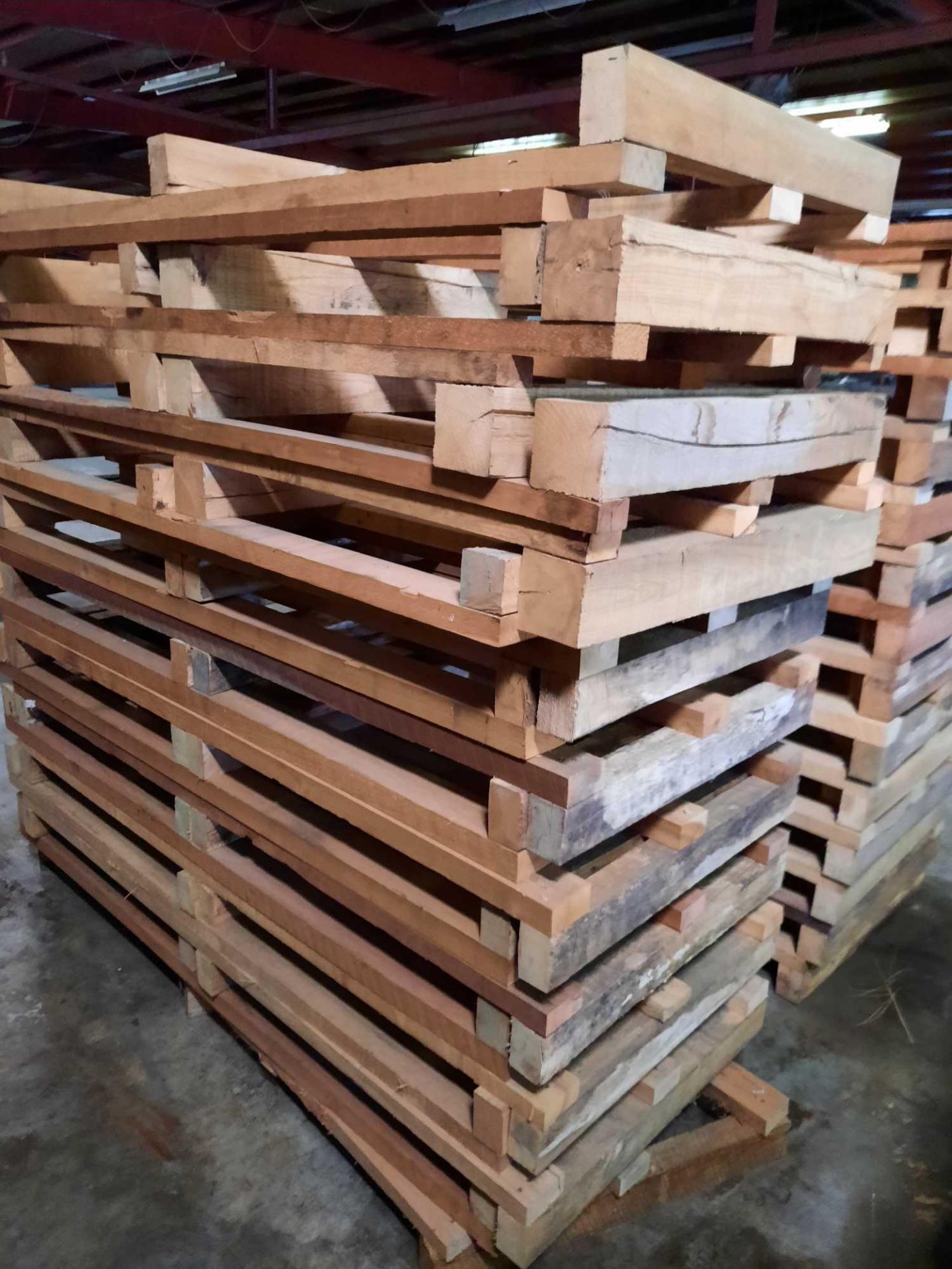 Stacks of pallets, 72 x 30 inches - Image 4 of 4