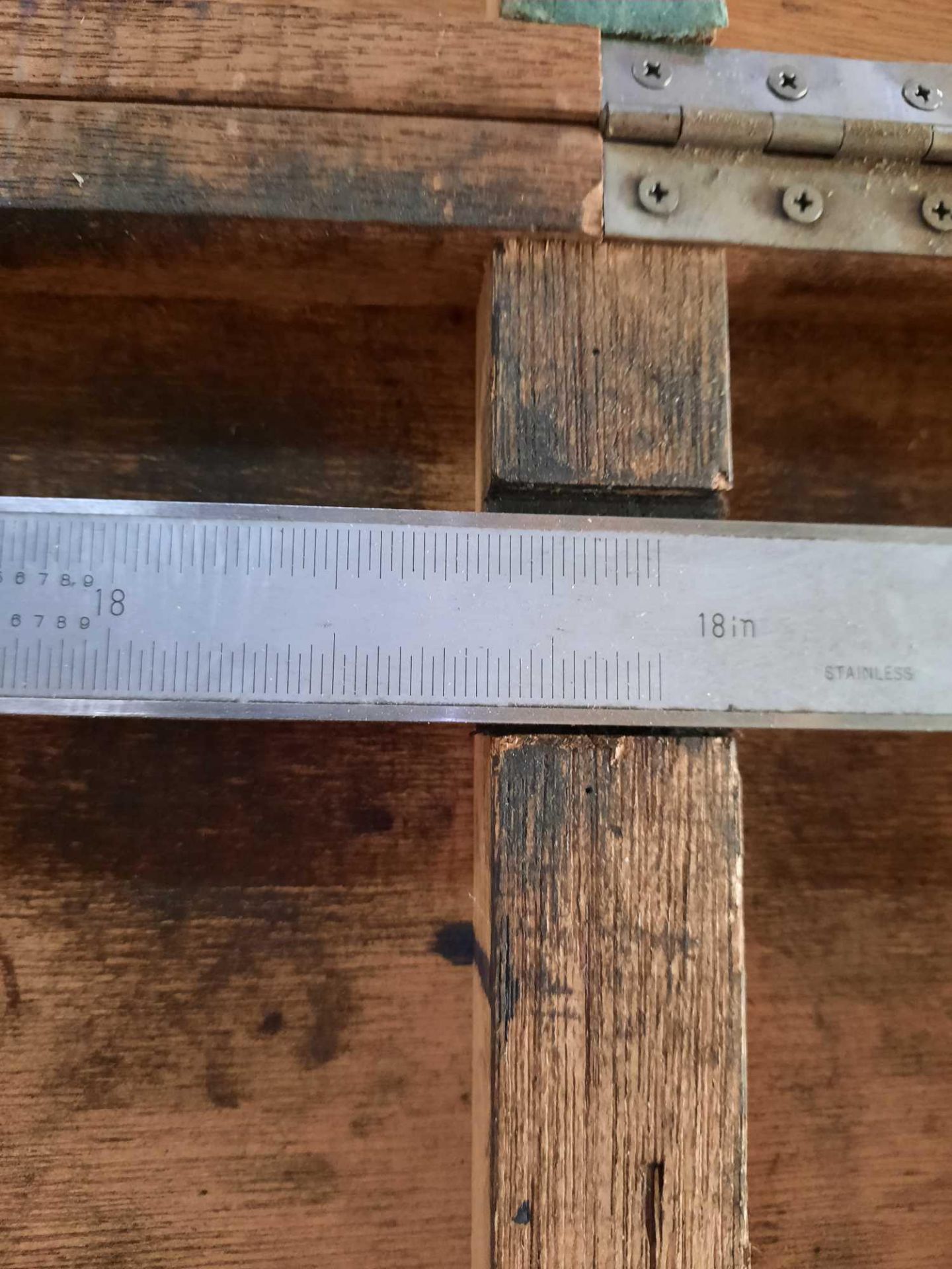 Mitutoyo 18 inch vernier caliper in wood box - Image 3 of 4